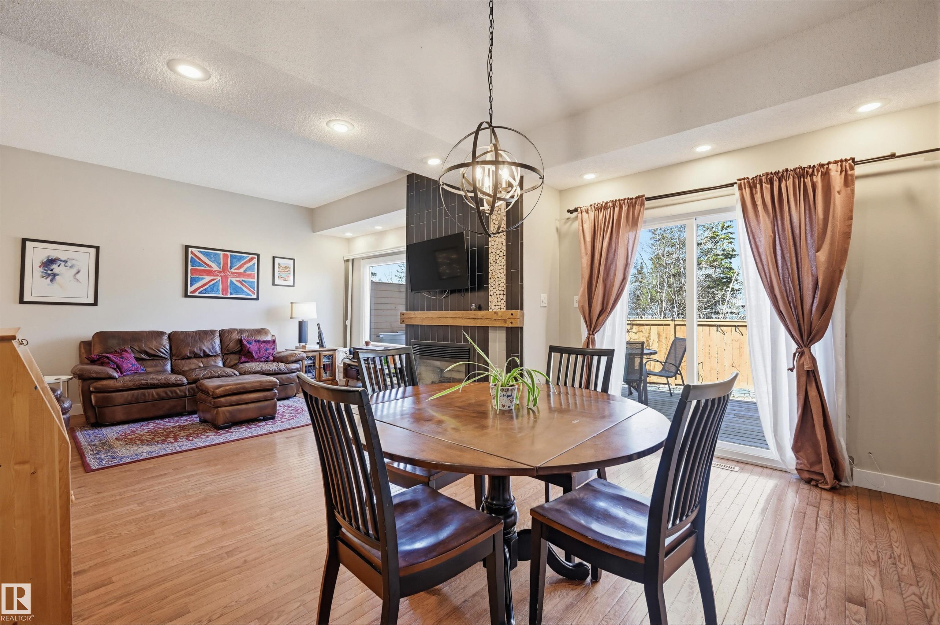 Photo 31 at 139 Wolf Willow Crescent NW, Westridge, Edmonton