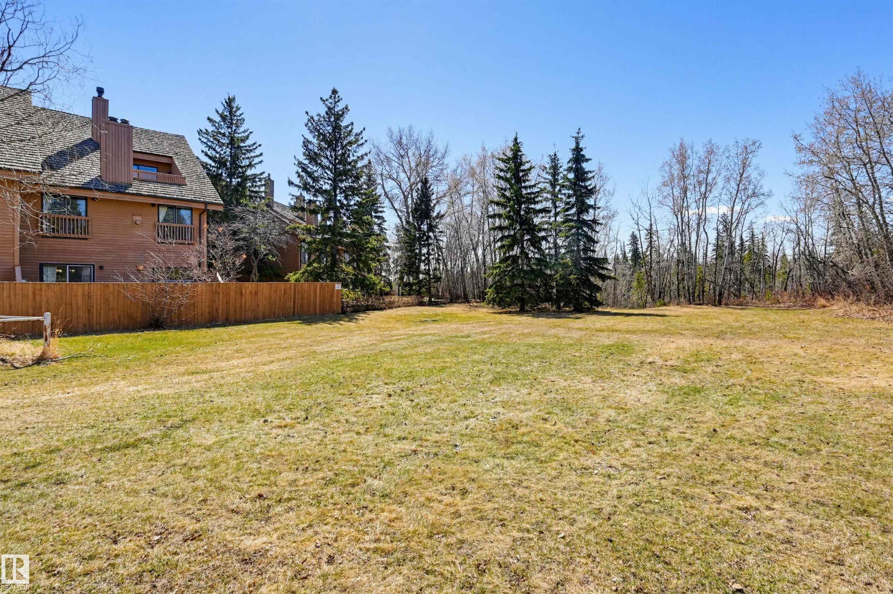 Photo 37 at 139 Wolf Willow Crescent NW, Westridge, Edmonton