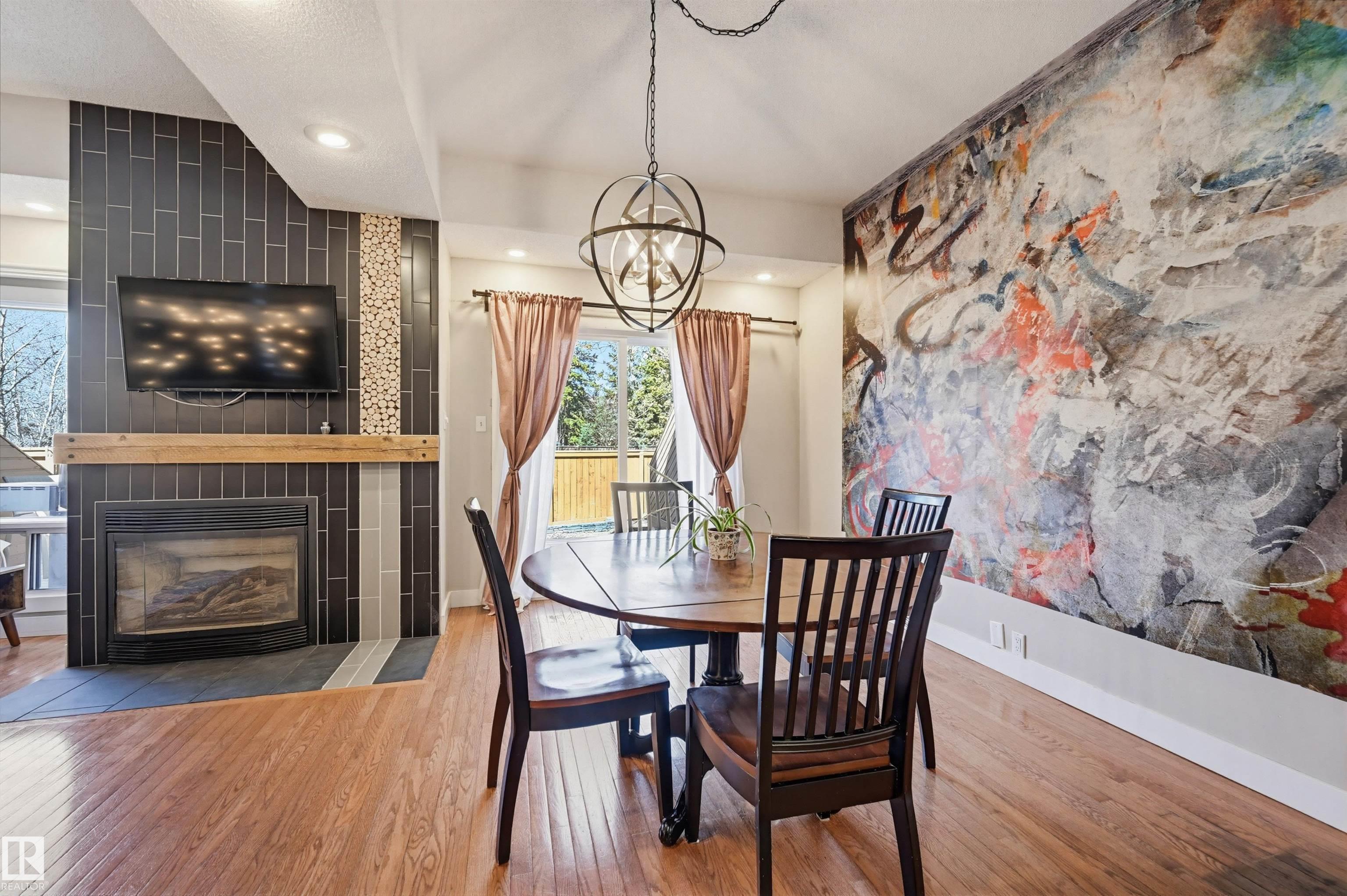 Picture for 139 Wolf Willow CR NW