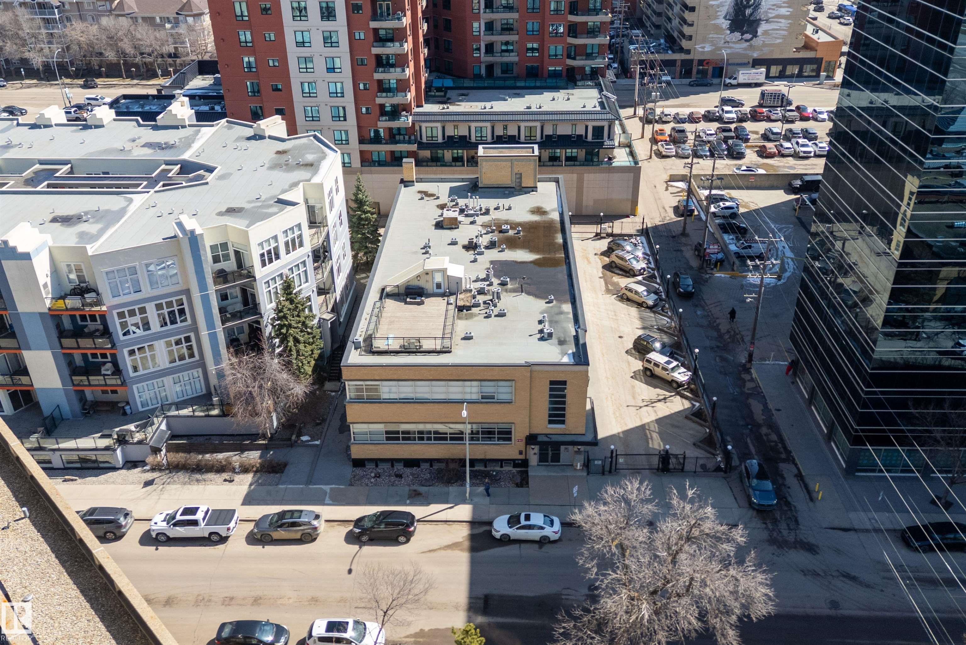 Photo 31 at 104 - 10123 112 Street NW, Wîhkwêntôwin, Edmonton