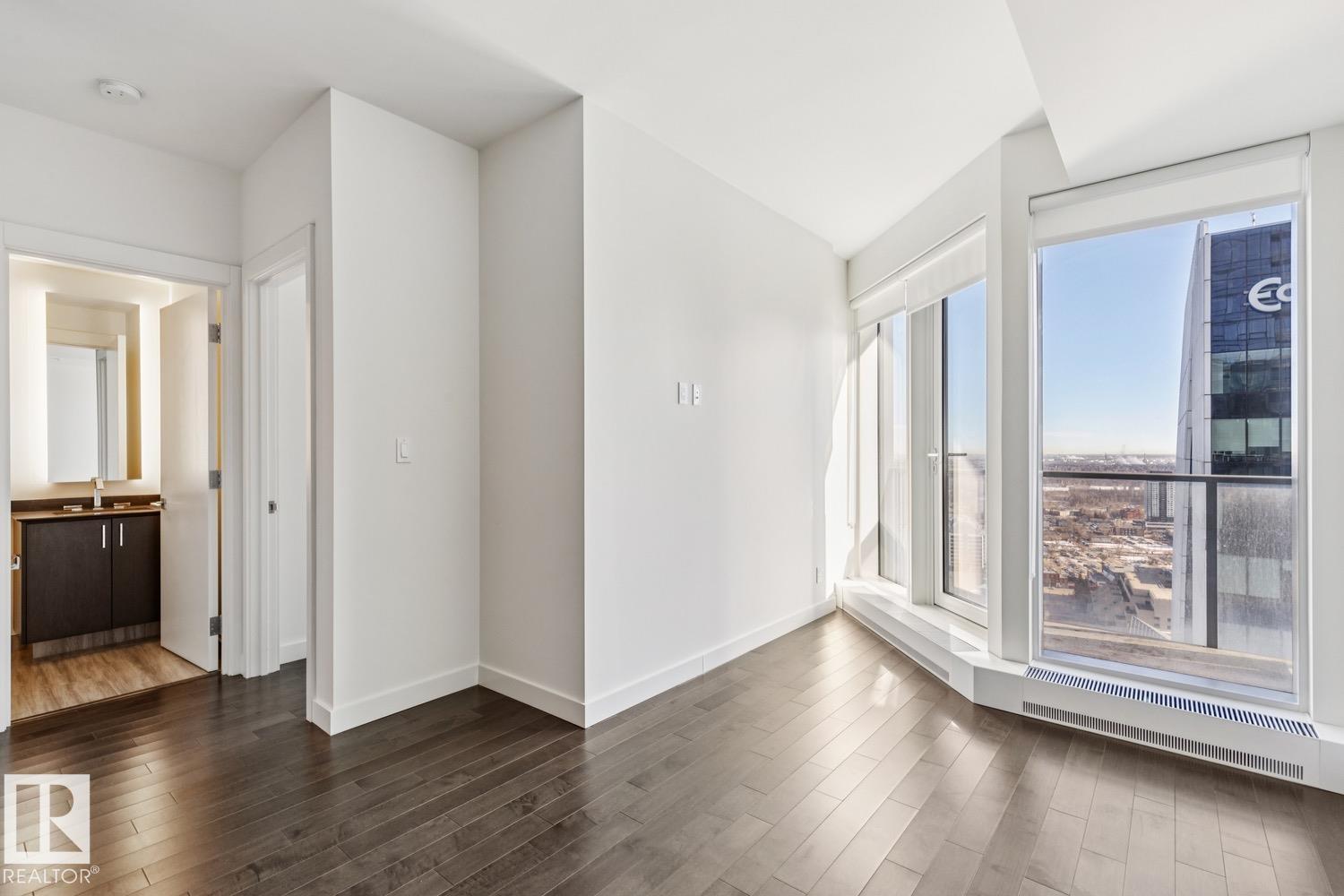 https://zimg.paragon.ice.com/ParagonImages/Property/PM/RAE/225397785/10/0/0/2d07086fe79fc38052bd64dd091450f2/1/9c519727fa0e5b29583e6a18d4190b30/225397785-ce769b06-a4aa-4b88-b9c8-b7f43767cfdb.JPG