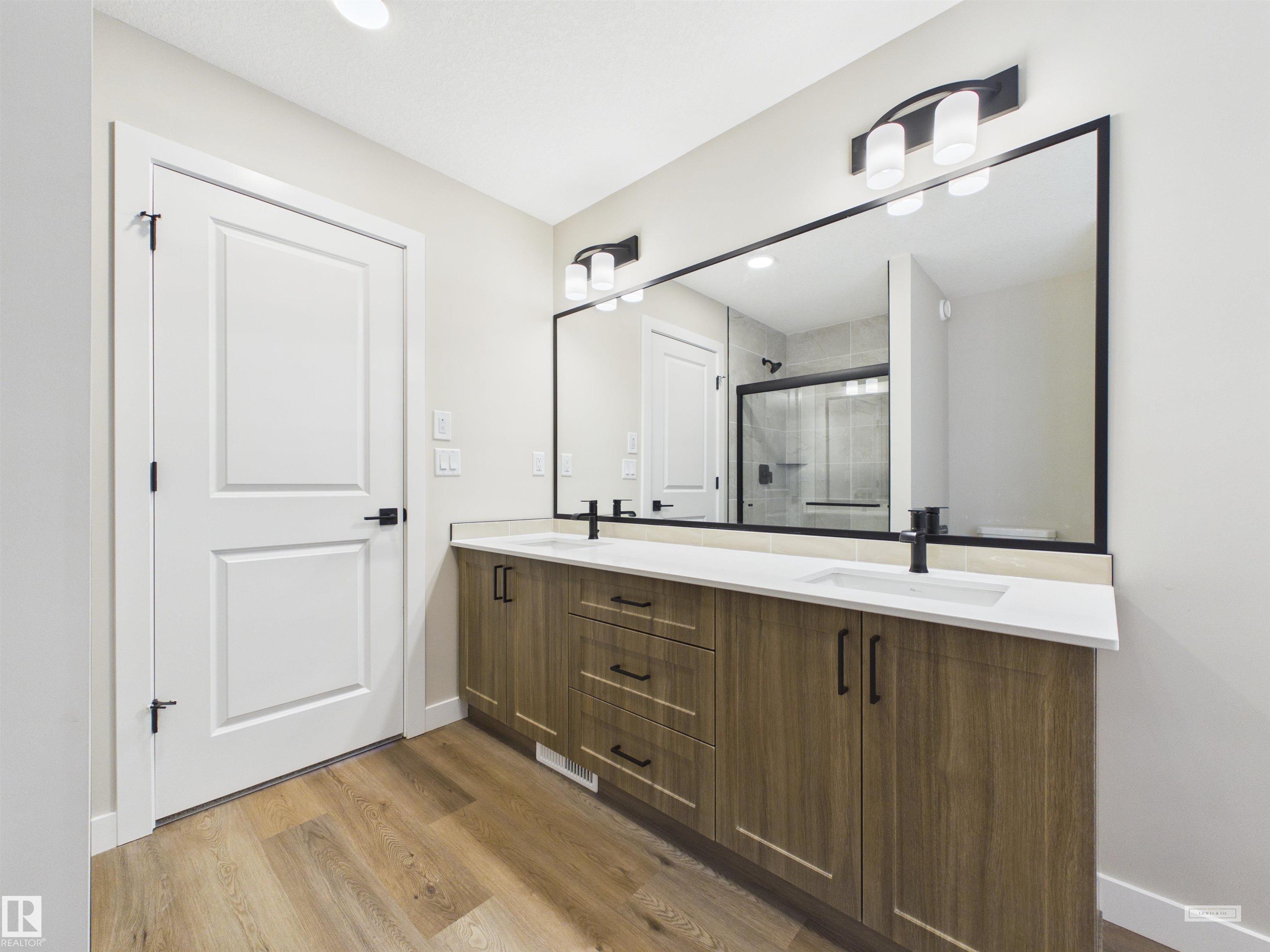 Photo 39 at 3 Emerson Landing, Easton, Spruce Grove