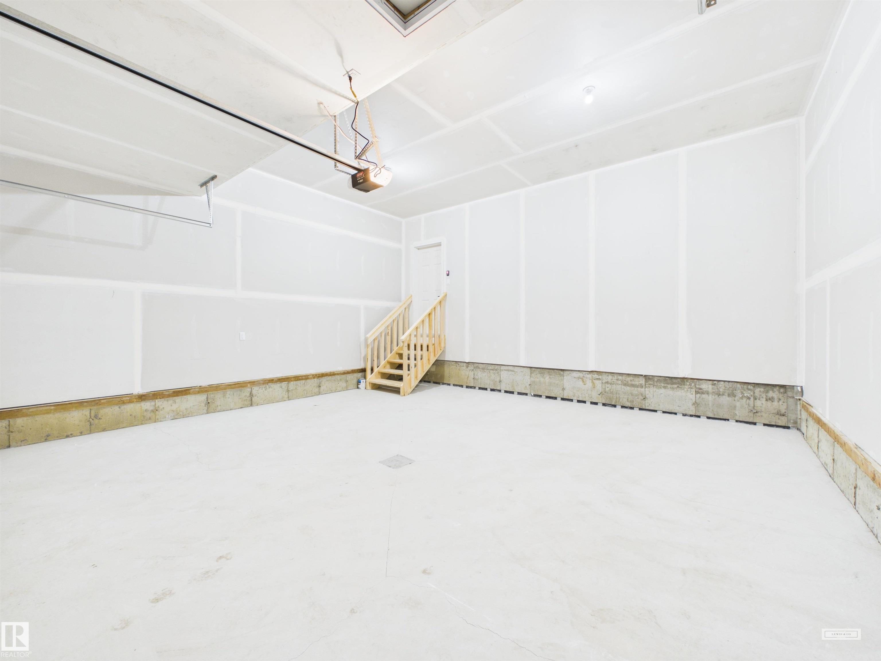 Photo 47 at 3 Emerson Landing, Easton, Spruce Grove