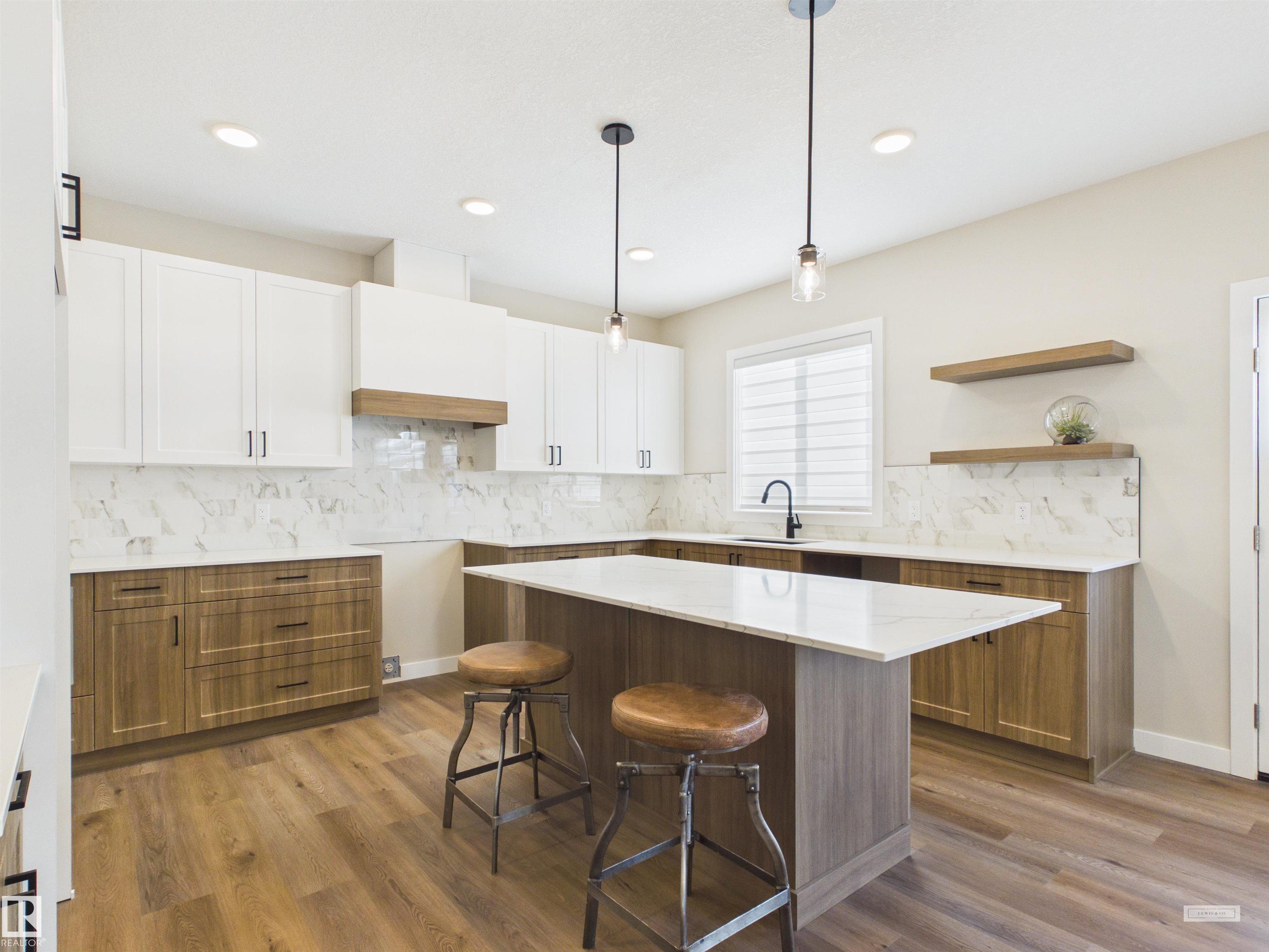 Photo 10 at 3 Emerson Landing, Easton, Spruce Grove