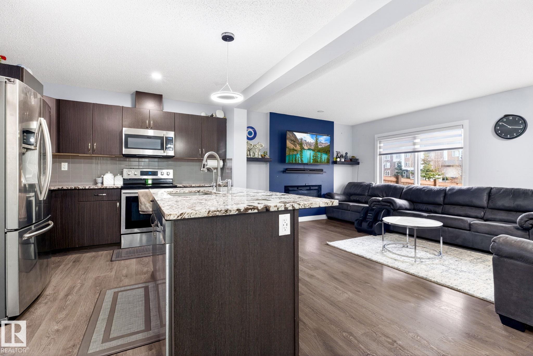 Photo 14 at 308 42 Avenue NW, Maple Crest, Edmonton