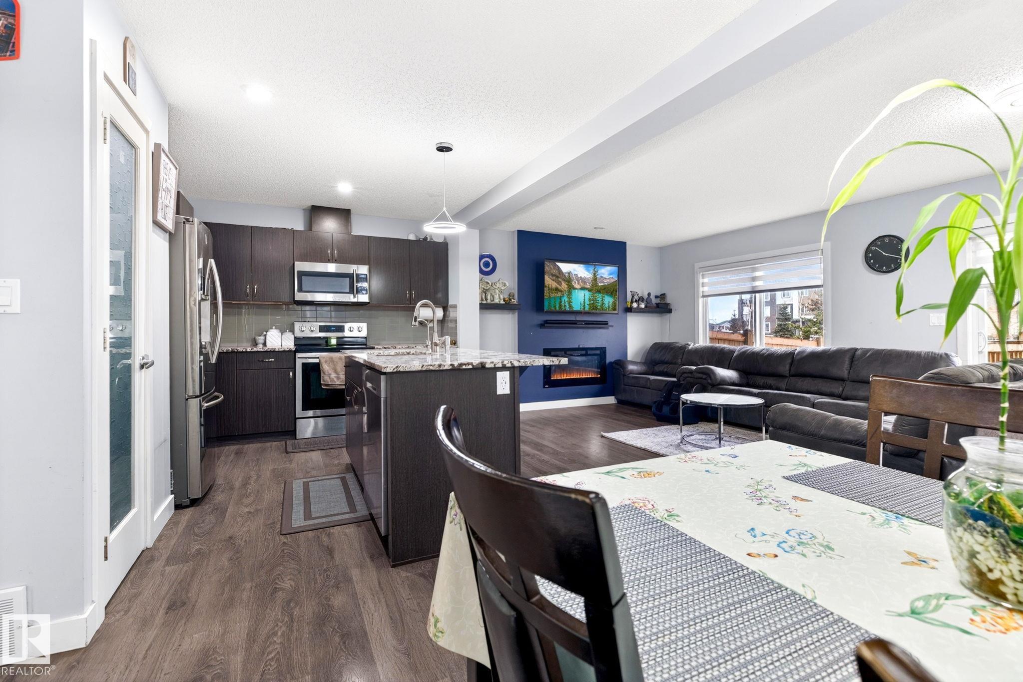 Photo 15 at 308 42 Avenue NW, Maple Crest, Edmonton