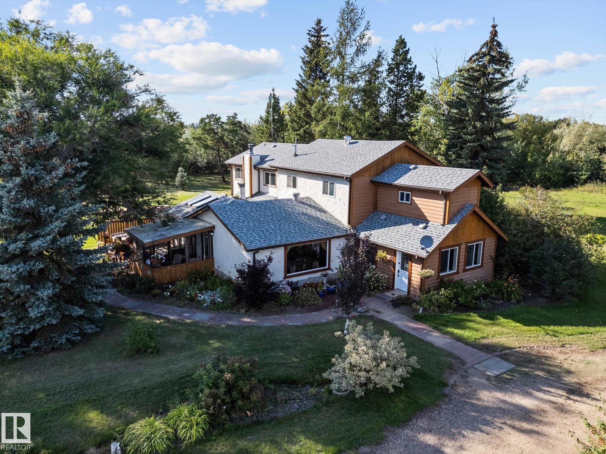 Photo 15 at 22427 Highway 28, None, Rural Sturgeon County