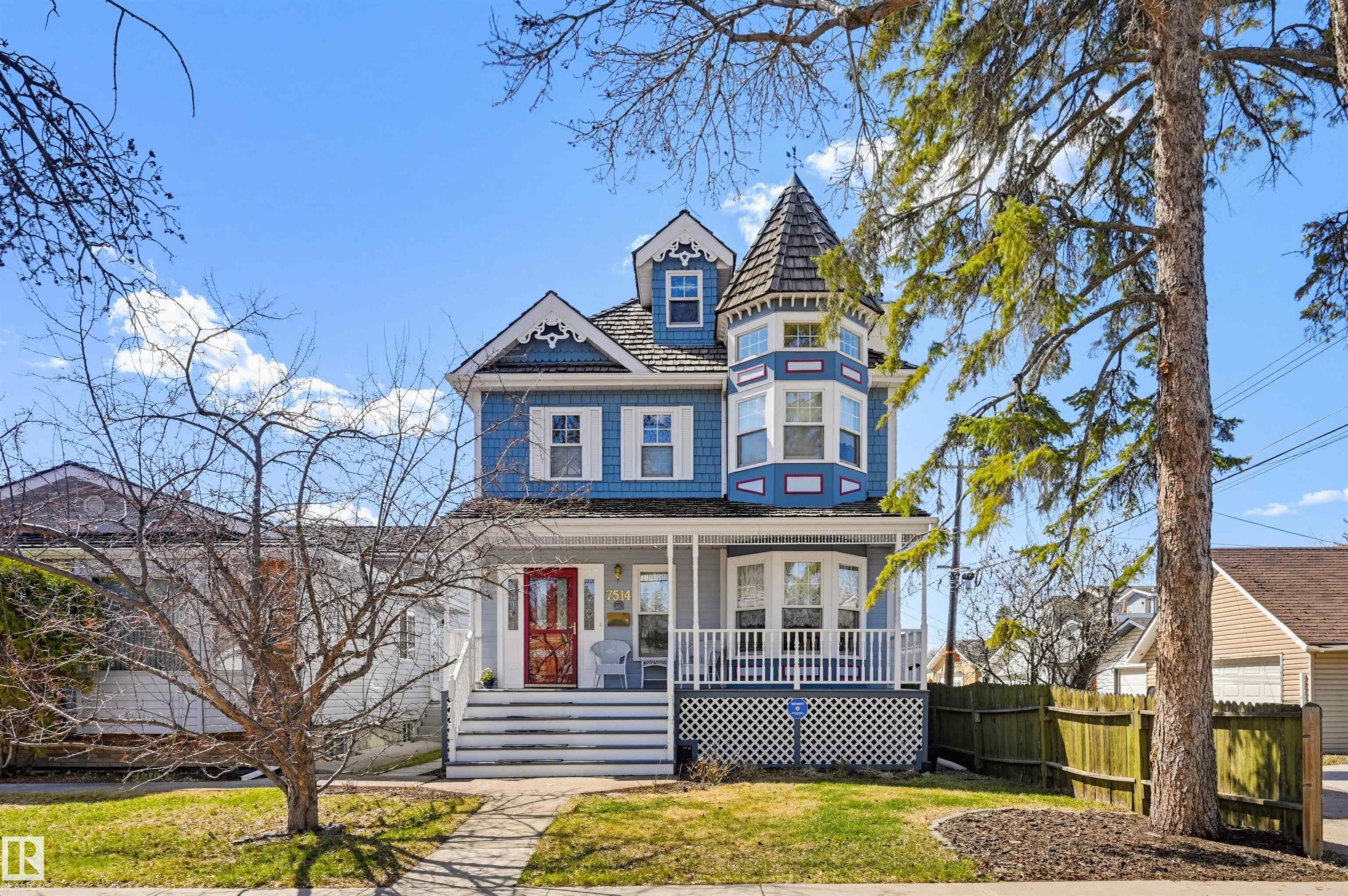 7514 105a Street NW, Queen Alexandra, Edmonton
