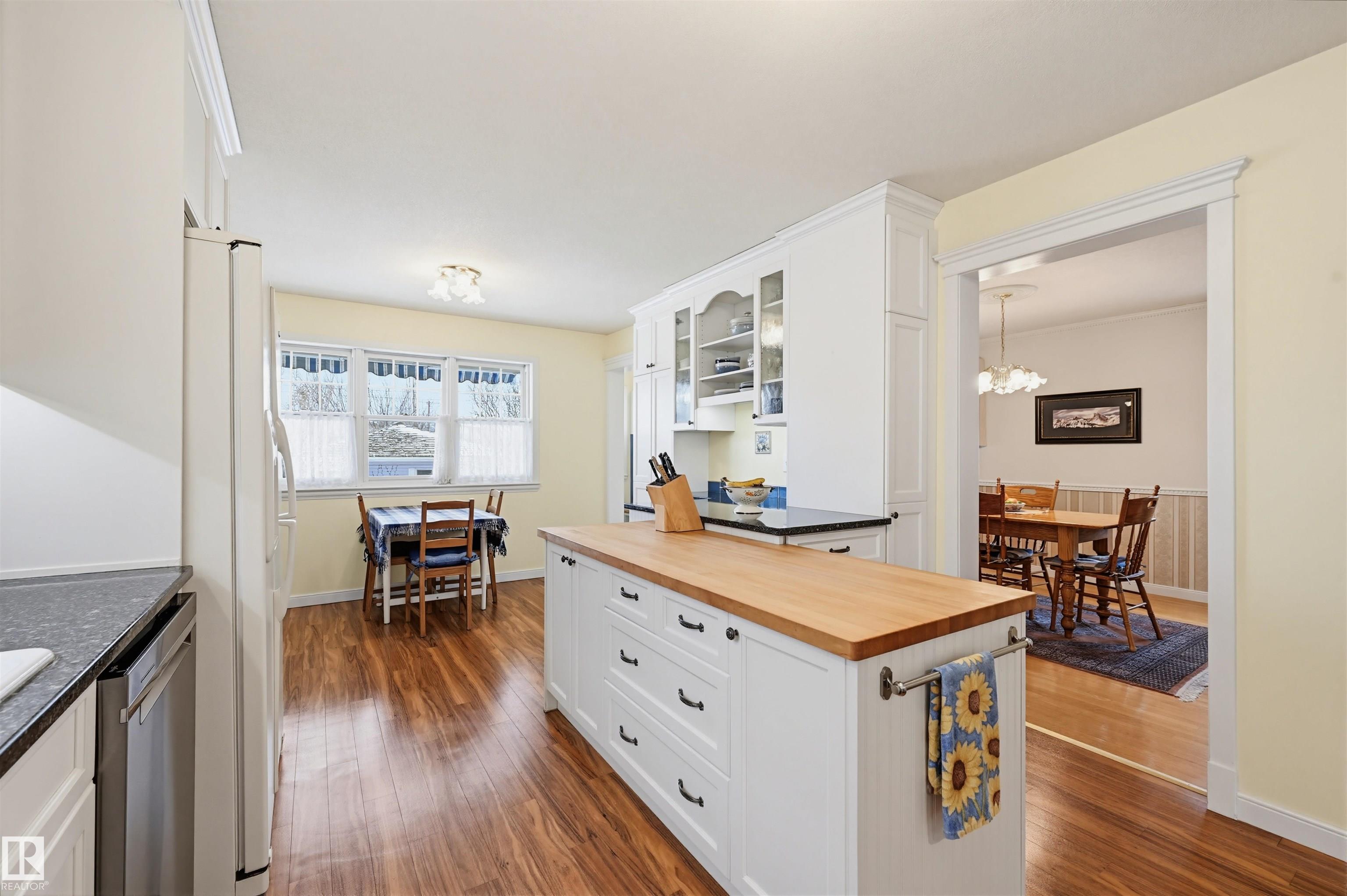 Photo 11 at 7514 105a Street NW, Queen Alexandra, Edmonton