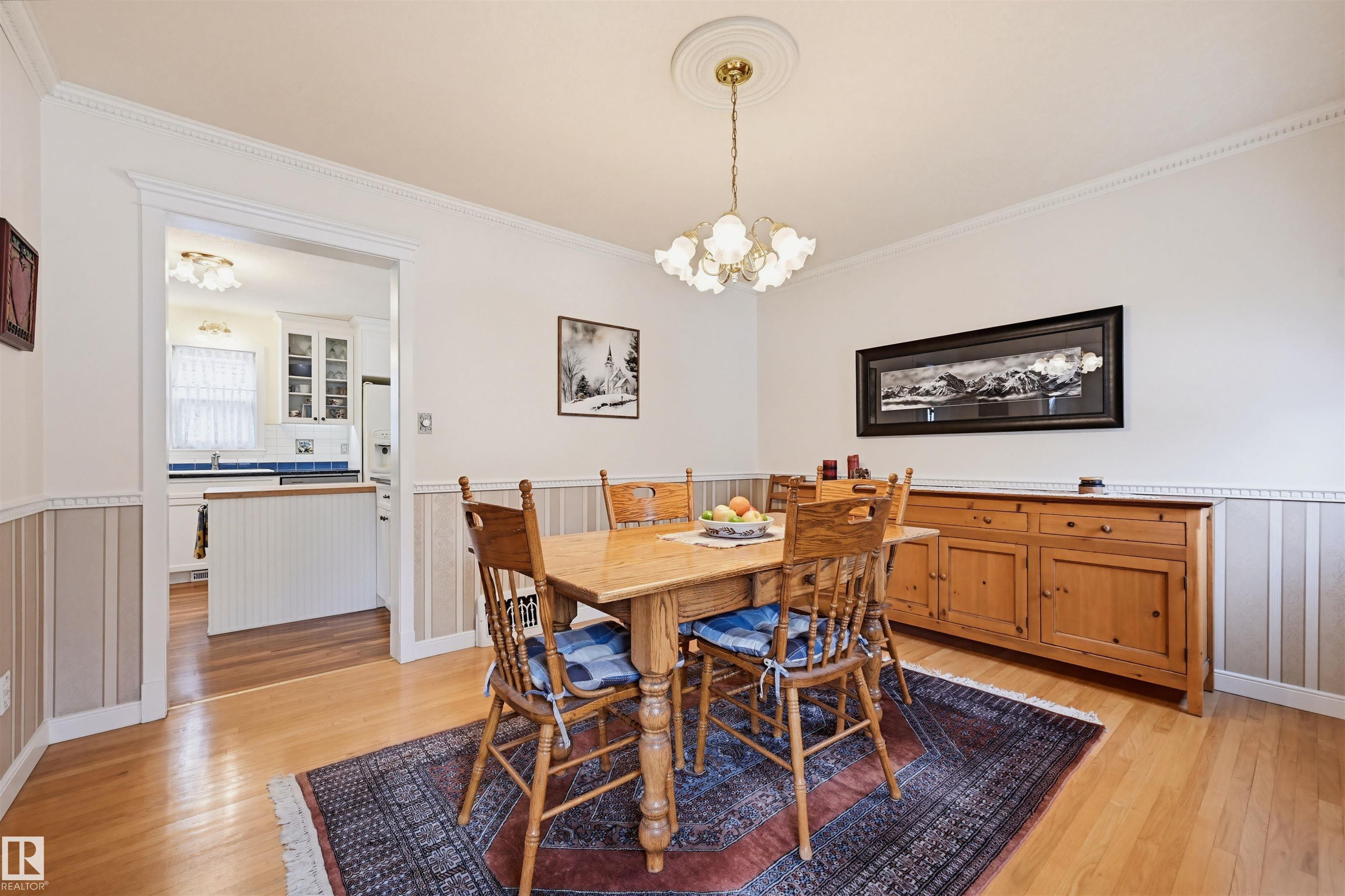 Photo 15 at 7514 105a Street NW, Queen Alexandra, Edmonton