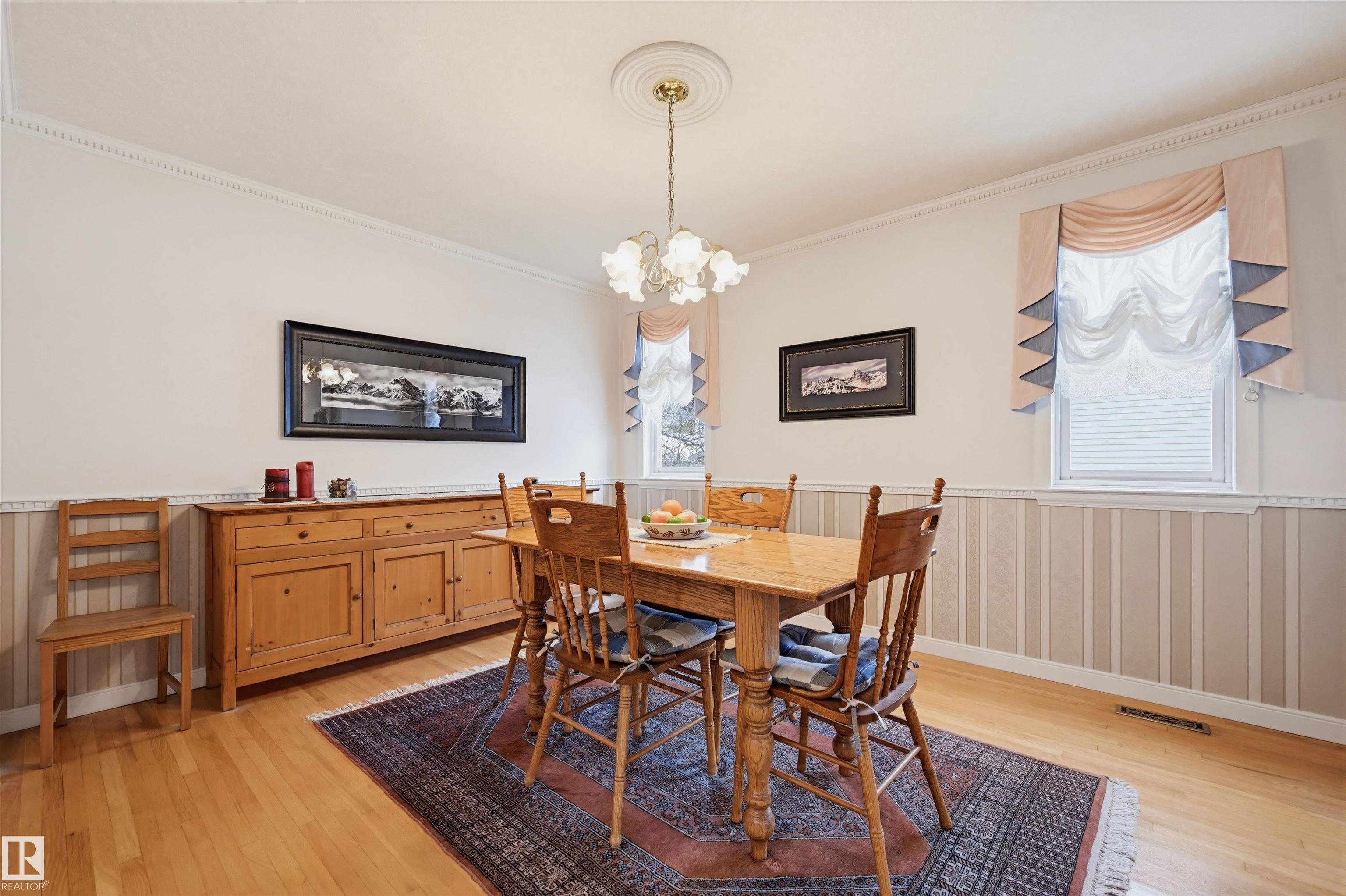 Photo 16 at 7514 105a Street NW, Queen Alexandra, Edmonton