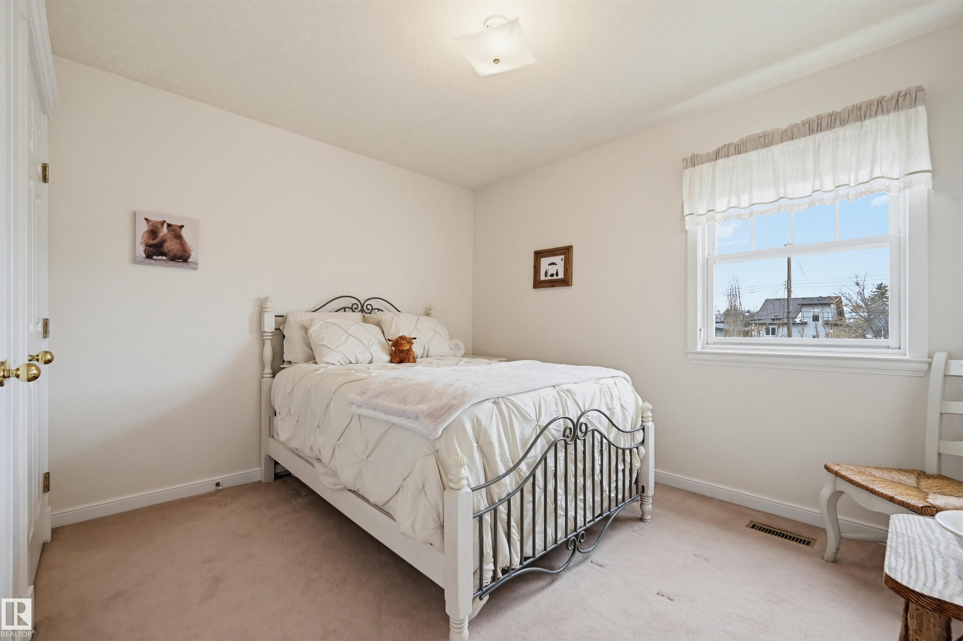 Photo 28 at 7514 105a Street NW, Queen Alexandra, Edmonton