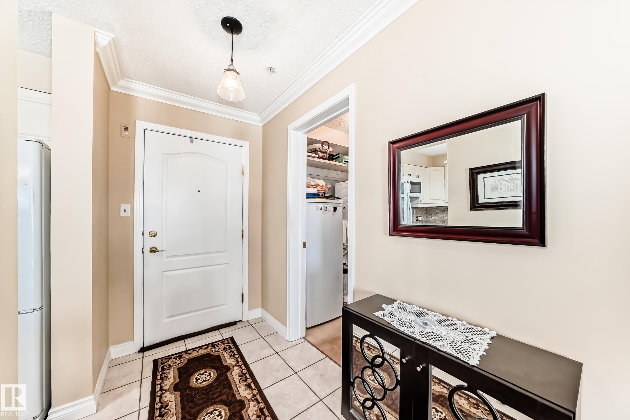 304 - 17150 94a Avenue NW, Summerlea, Edmonton