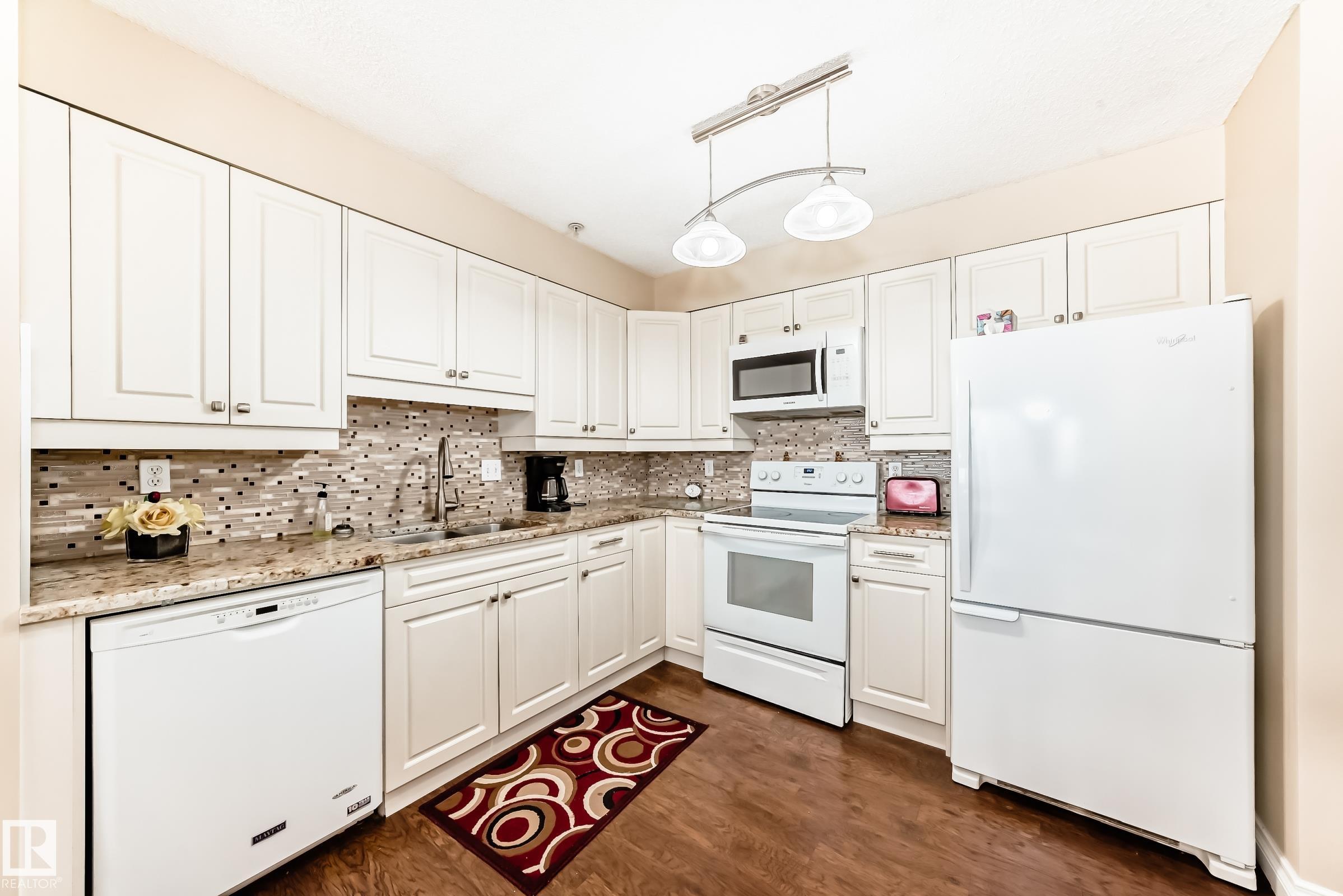 Photo 9 at 304 - 17150 94a Avenue NW, Summerlea, Edmonton
