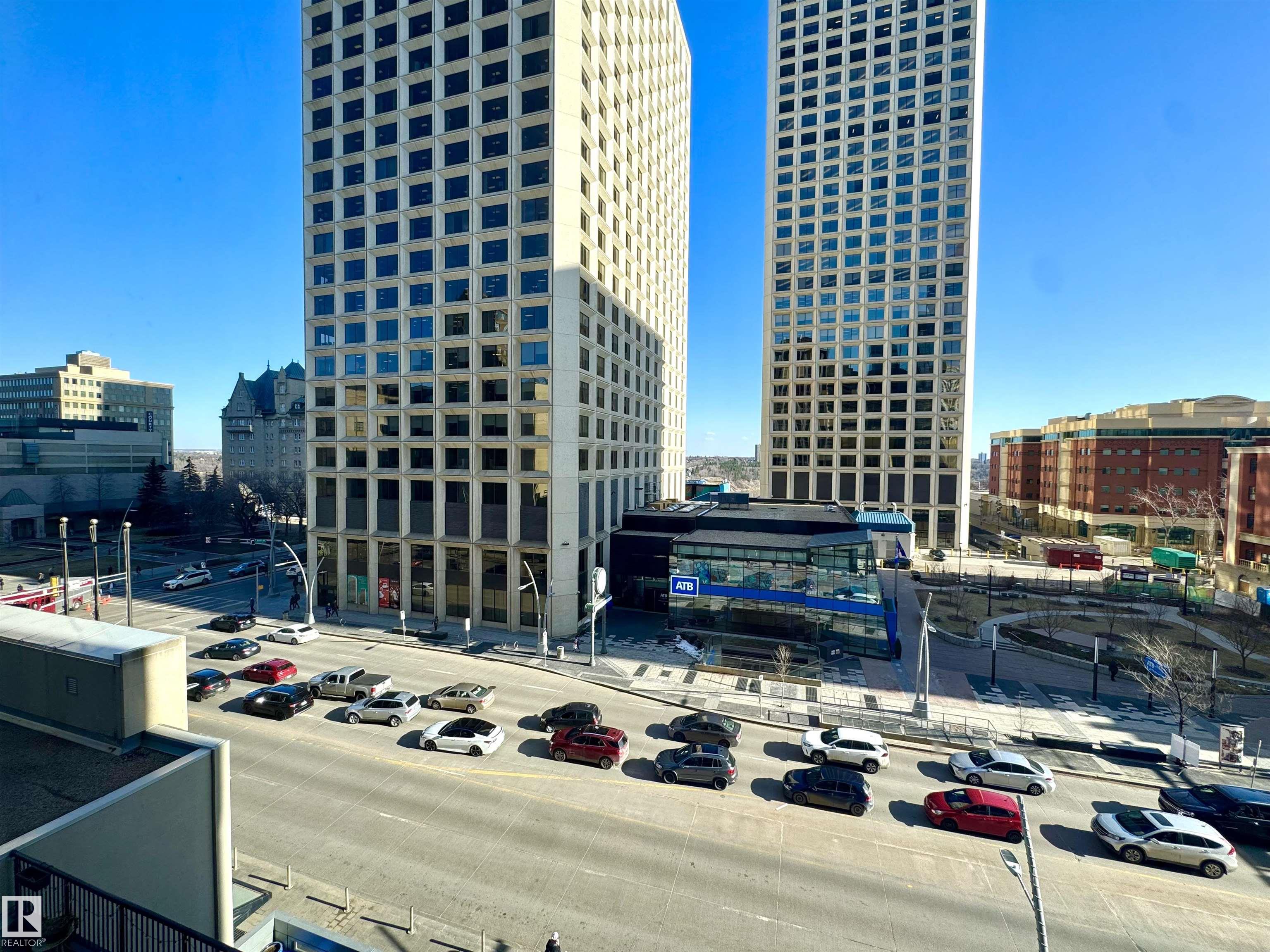 https://zimg.paragon.ice.com/ParagonImages/Property/PM/RAE/225397838/18/0/0/dccca586770229c24ba7ca7bef931217/1/7717d5ea9b9849dda418ab798cead7bc/225397838-9cabc97d-17a4-4512-93d5-2995d71df502.JPG