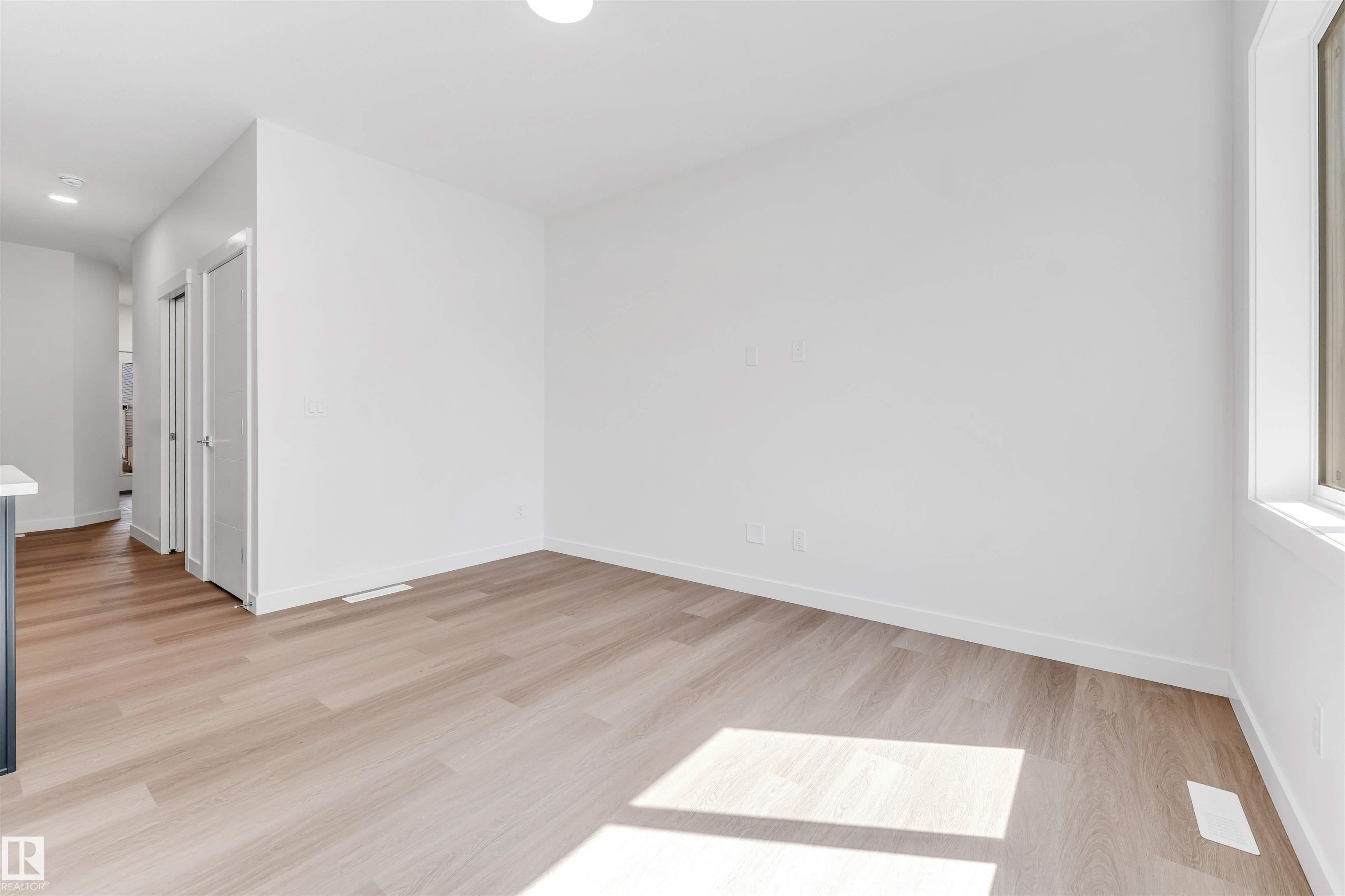 Photo 9 at 48 - 710 Mattson Drive SW, Mattson, Edmonton