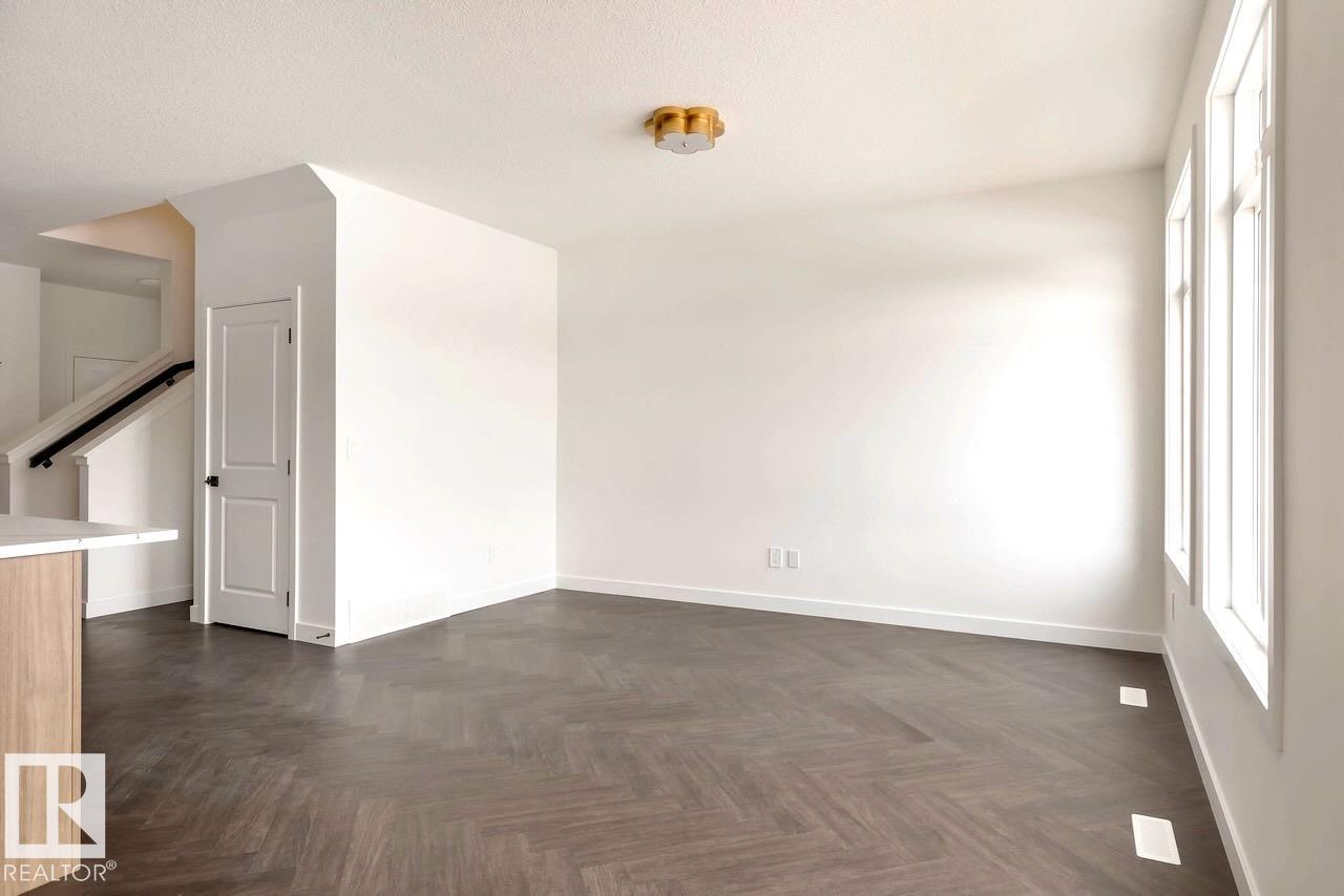 Picture for 1723 Crossbill LO NW