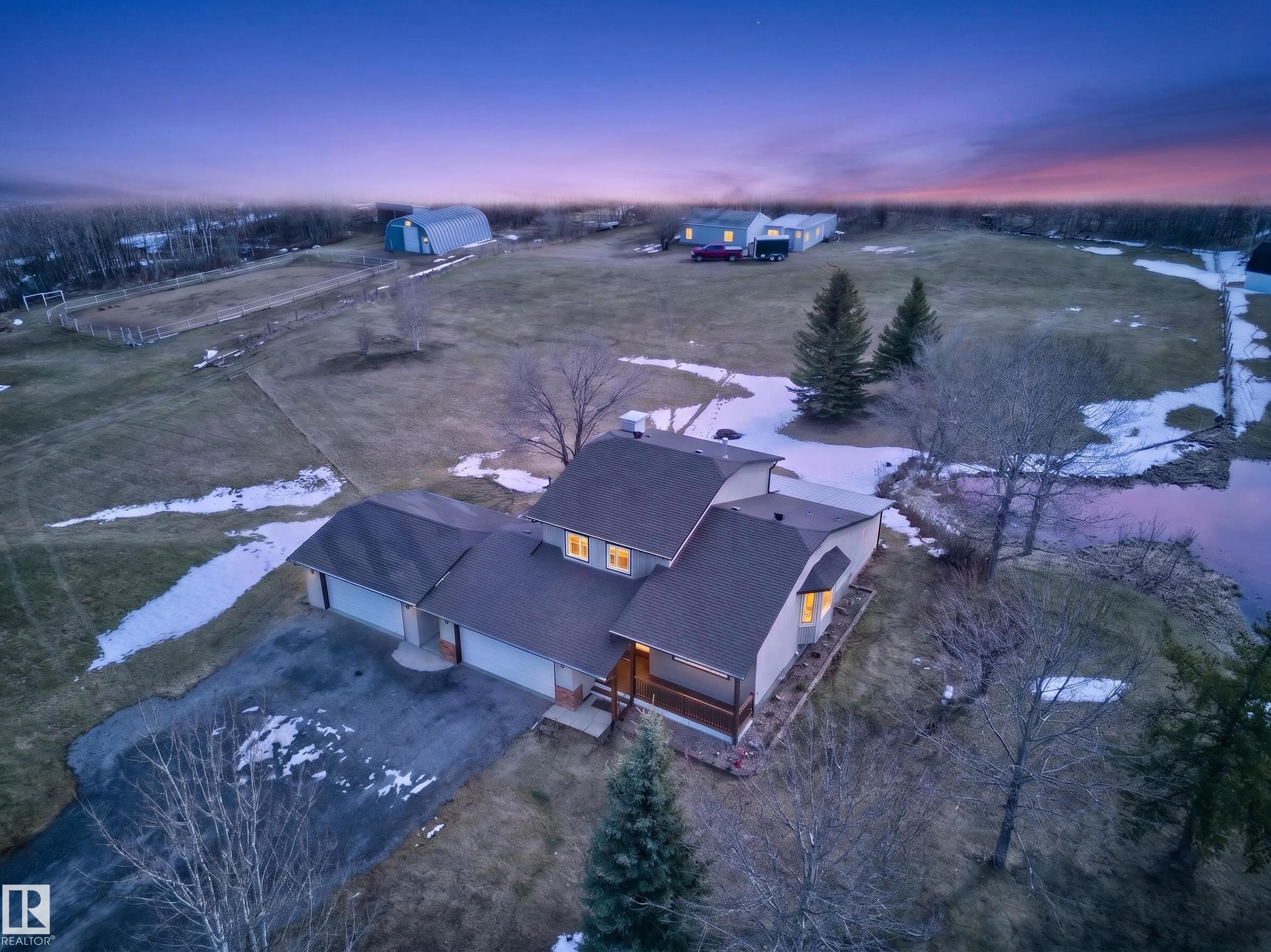 301 - 52471 Rge Road 223, Royal Gardens, Rural Strathcona County