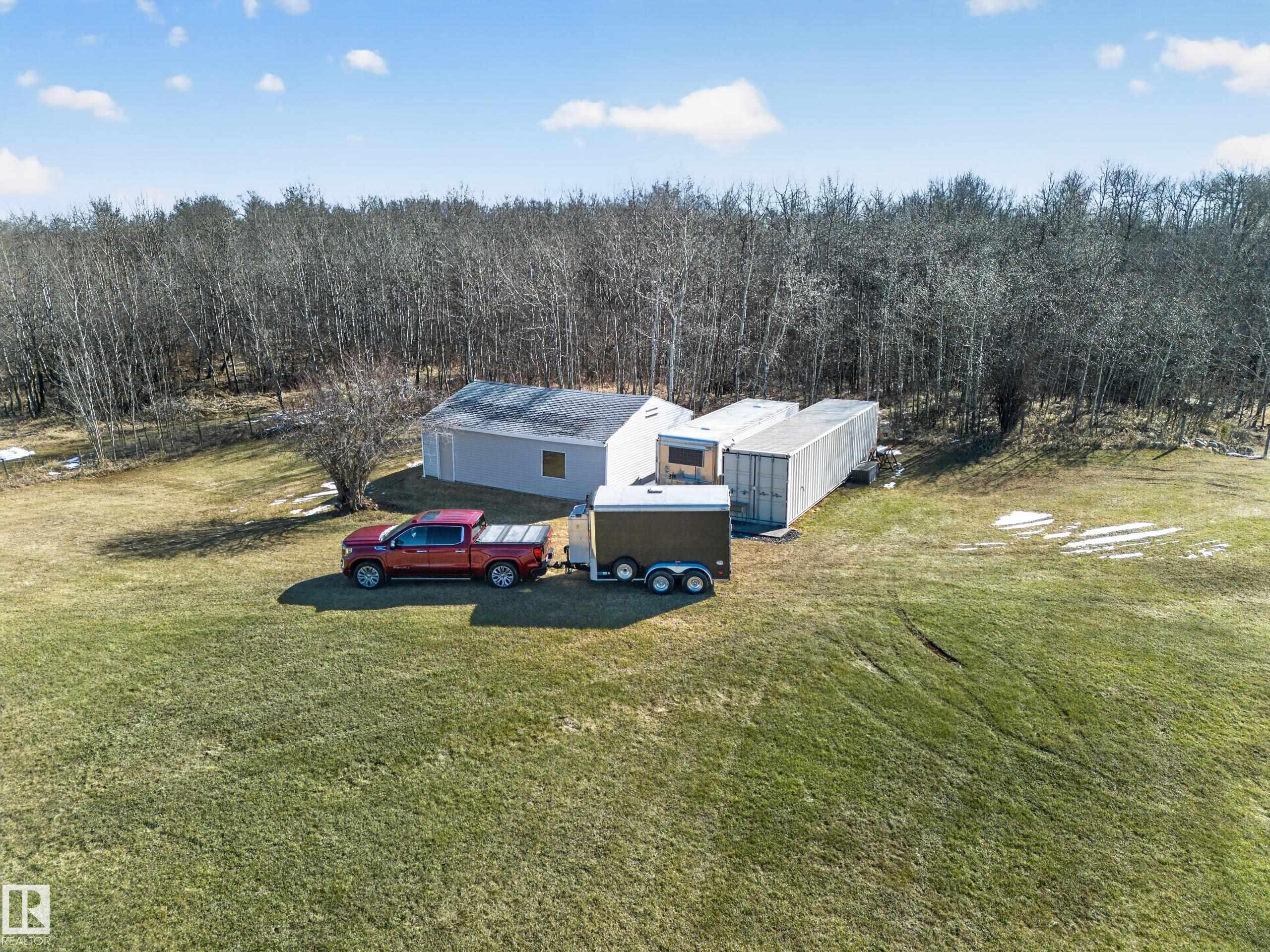 301 - 52471 Rge Road 223, Royal Gardens, Rural Strathcona County