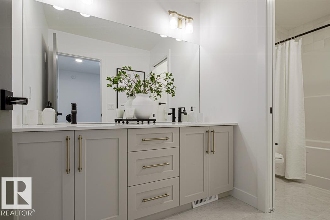 Photo 65 at 5921 Raven Crescent NW, Kinglet Gardens, Edmonton