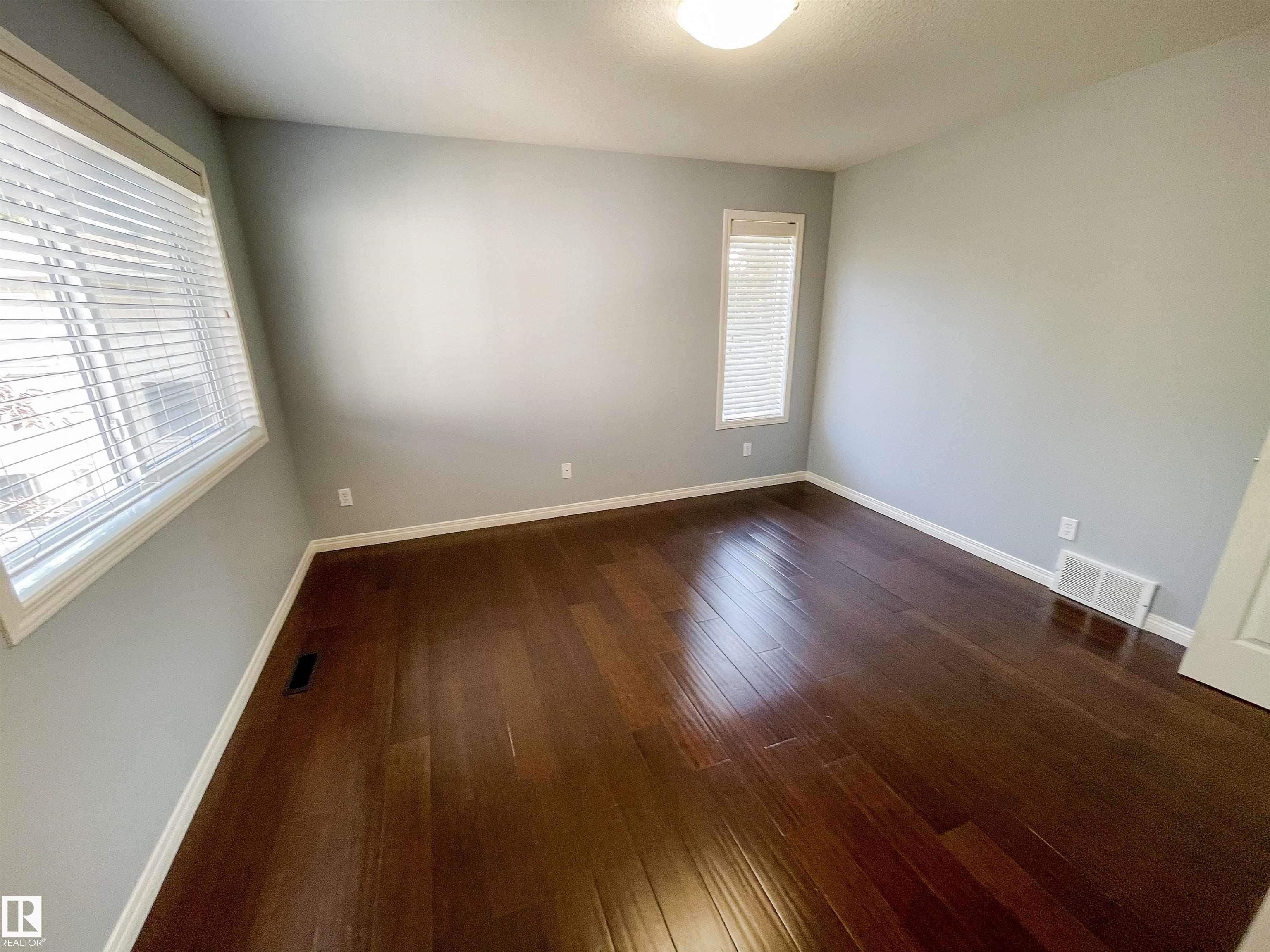 5806 118 Avenue NW, Montrose, Edmonton