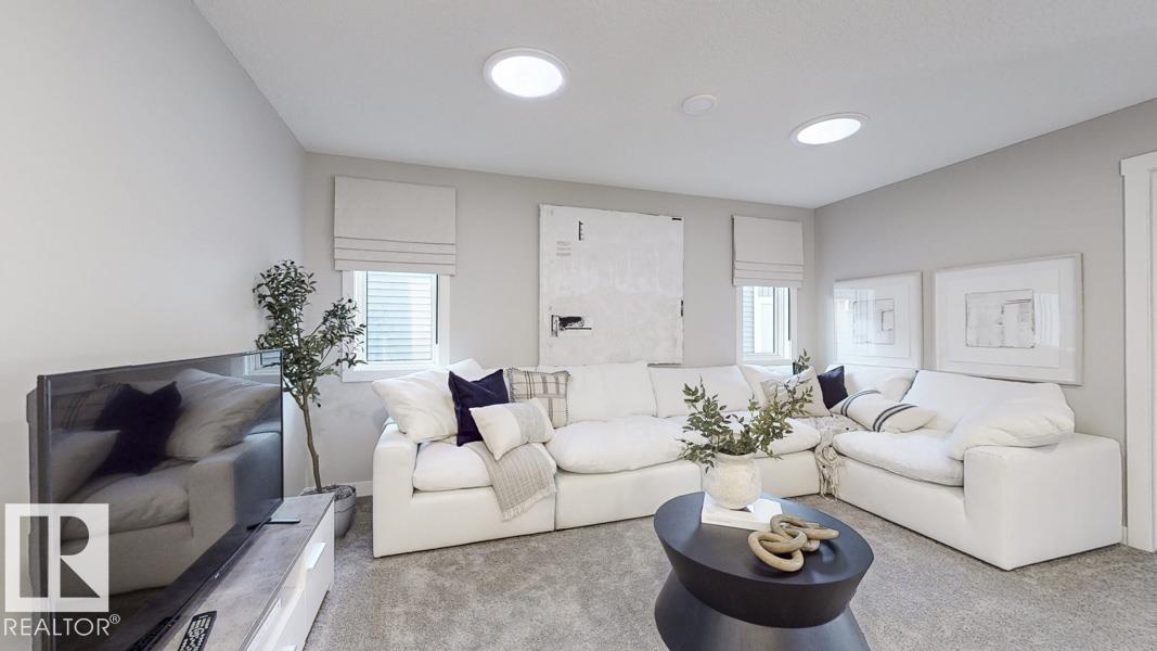 https://zimg.paragon.ice.com/ParagonImages/Property/PM/RAE/225397855/47/0/0/88499ee0f1d1dbf142dce0dec7eef252/1/f757e0e1355703f0f6774f5698bb4cf3/225397855-bd4f3851-5a19-4cc2-86ad-f0a4864cfdbe.JPG
