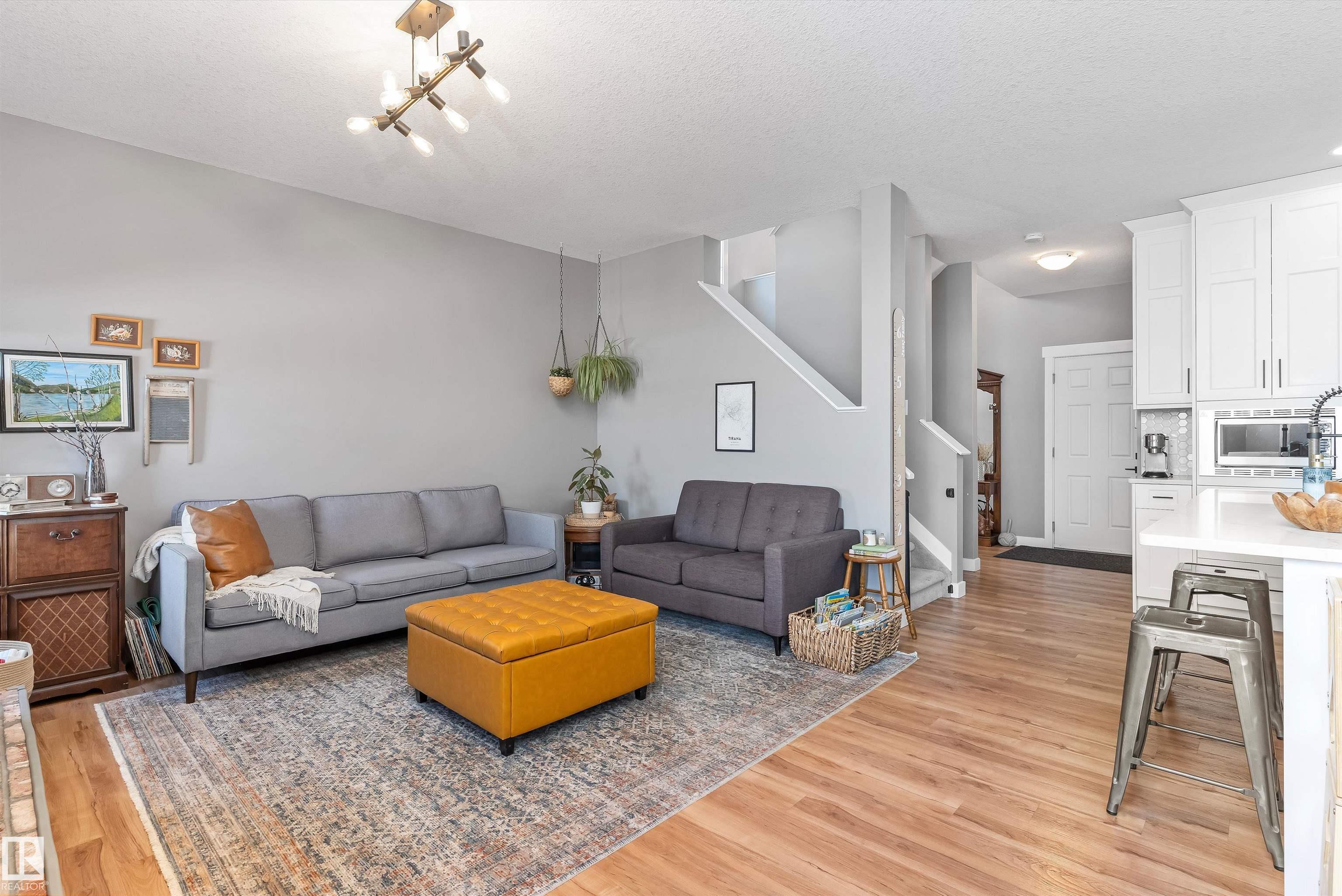 https://zimg.paragon.ice.com/ParagonImages/Property/PM/RAE/225397856/7/0/0/eec4dd0ac1142cd8e2d3fcb776a23d55/1/0e7011a63c9e3edb1a797d6bd6d8c400/225397856-35504732-7b72-420c-a7db-02c14fd626cd.JPG
