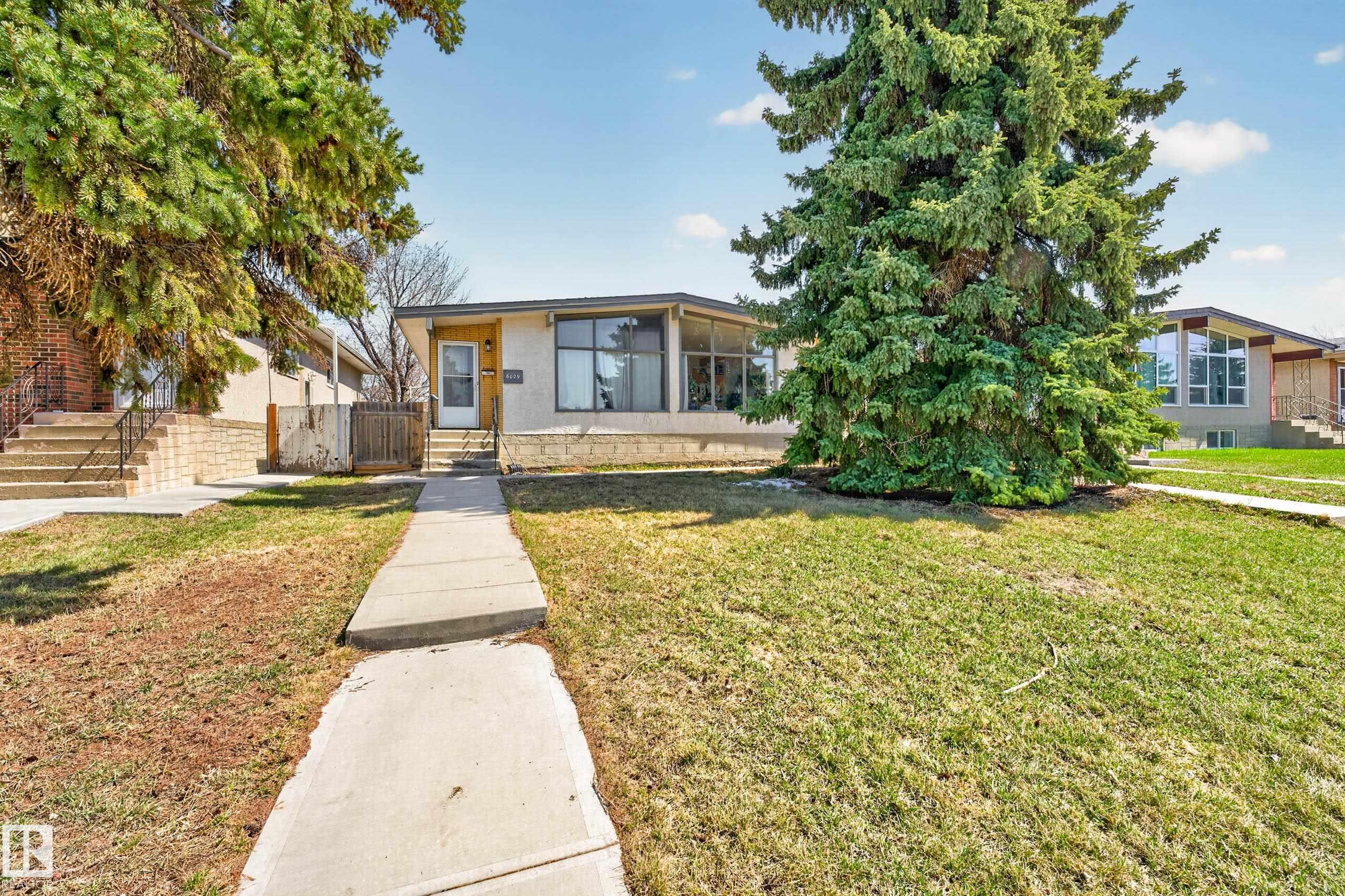 https://zimg.paragon.ice.com/ParagonImages/Property/PM/RAE/225397858/11/0/0/b4e6eba439b2b45ad7c70770c86f03d1/1/9f9bbb9caccbd237632f985964265e37/225397858-a97a7f92-b863-4531-9c7e-6b8c37951645.JPG