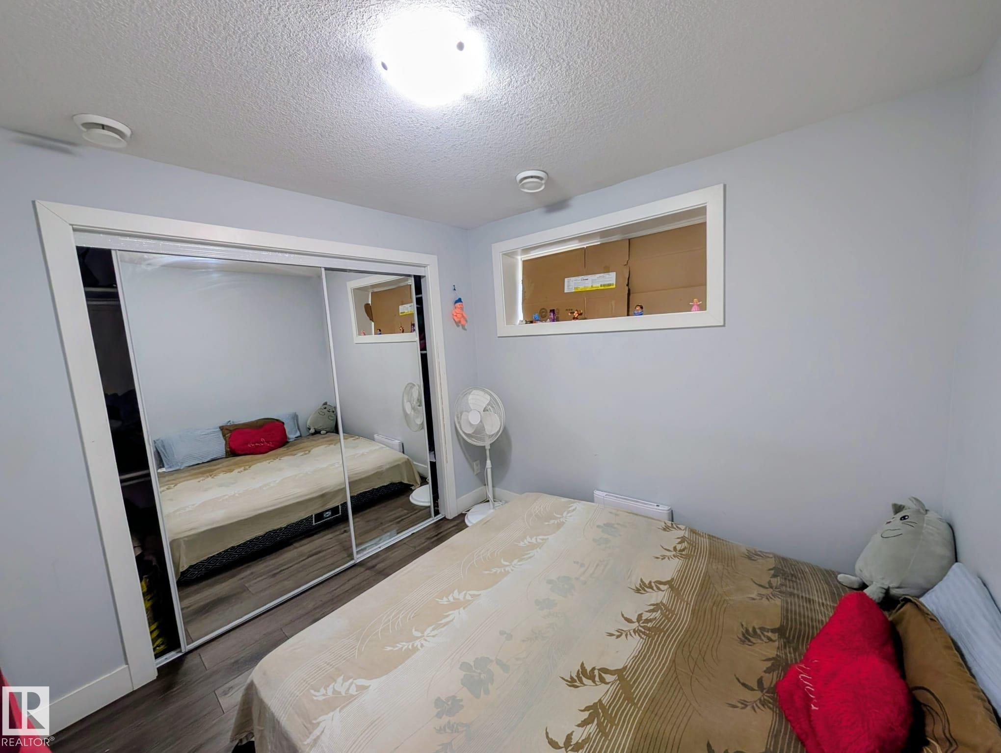 https://zimg.paragon.ice.com/ParagonImages/Property/PM/RAE/225397864/23/0/0/c360c882bc5655aa013775ba409b02d1/1/e34777a7bb9ee8fb9686d7f917a177c7/225397864-b126ab1b-3d7f-468f-b82c-e77d4ae91f76.JPG