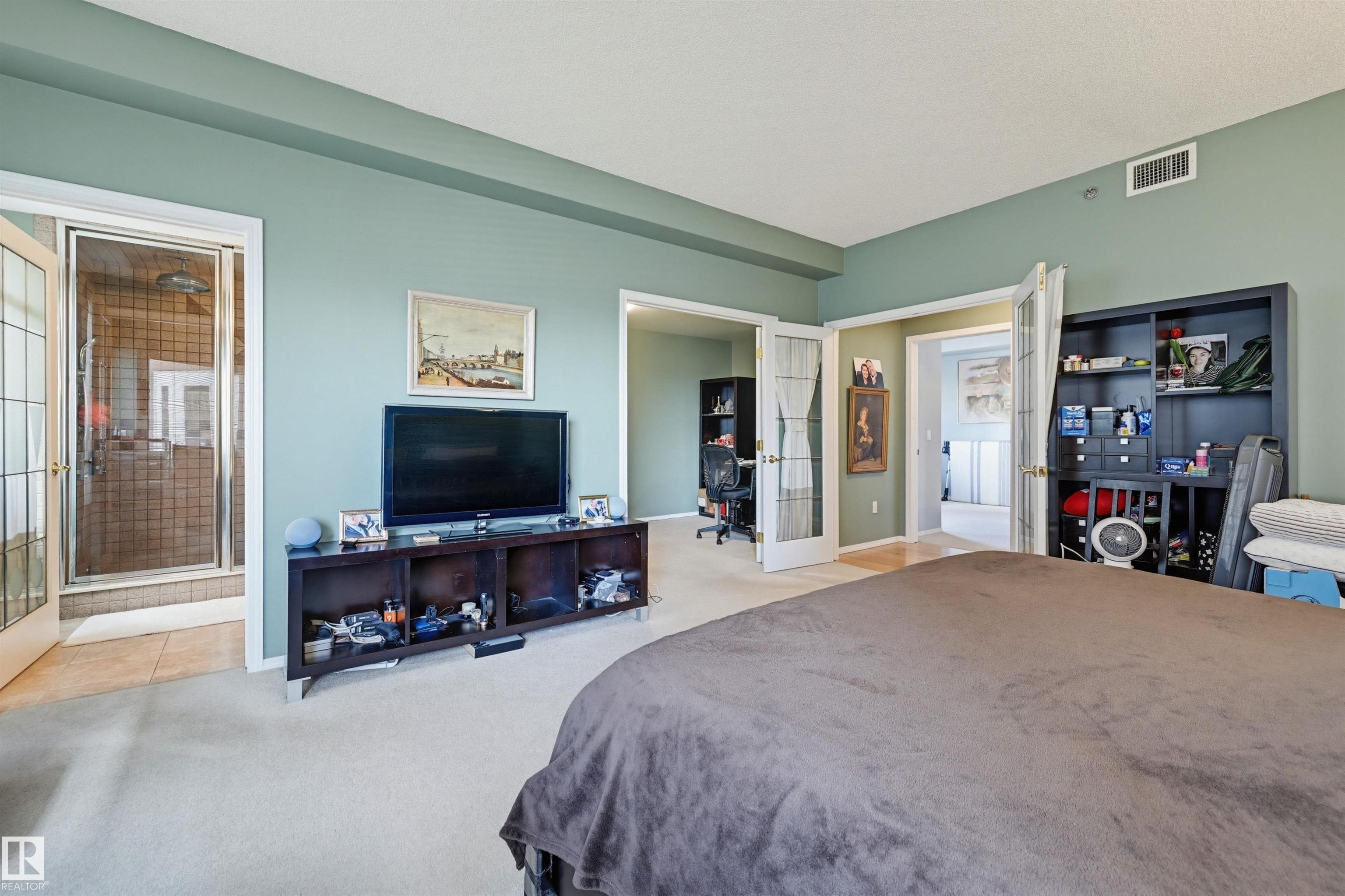 Photo 26 at 801 - 9708 110 Street NW, Wîhkwêntôwin, Edmonton
