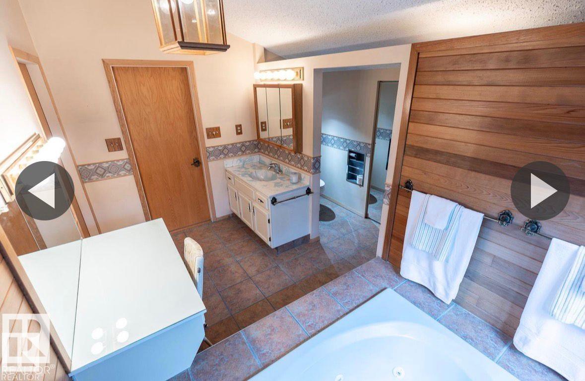 Photo 31 at 1 - 23248 Twp Road 522, Chrenek Estates, Rural Strathcona County