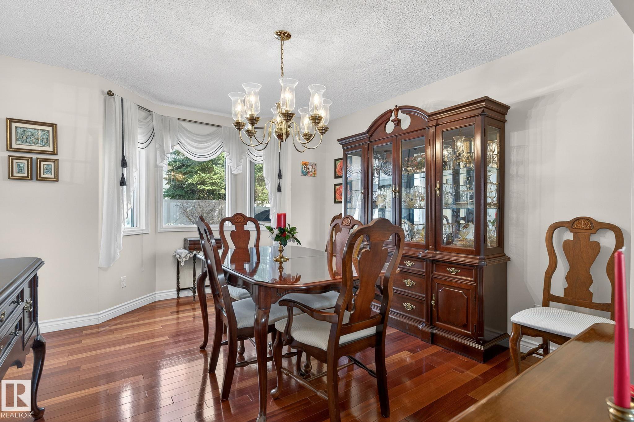 Photo 10 at 3108 36b Avenue NW, Wild Rose, Edmonton