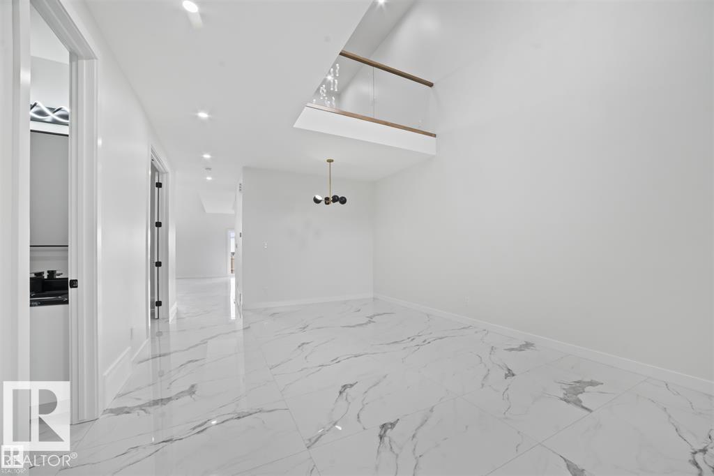 https://zimg.paragon.ice.com/ParagonImages/Property/PM/RAE/225397891/12/0/0/e569d1b749dd7d67bb29b2726ca5b047/1/5b2555a2cf3b636cccfd2b34d5d3223c/225397891-b7735368-7dd8-4dbd-9aa5-d5808a76f739.JPG