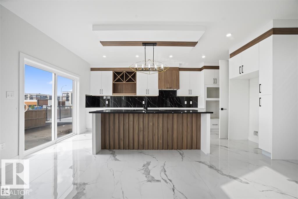 https://zimg.paragon.ice.com/ParagonImages/Property/PM/RAE/225397891/6/0/0/24c93beeb503fd93e9edf390266f024b/1/5b2555a2cf3b636cccfd2b34d5d3223c/225397891-500d94c2-d800-484c-8217-e78200eb2869.JPG