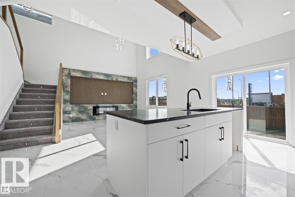 https://zimg.paragon.ice.com/ParagonImages/Property/PM/RAE/225397891/9/0/0/74ccfa8303911a5f1d83ff570b74ed17/1/5b2555a2cf3b636cccfd2b34d5d3223c/225397891-35fcef1f-0005-42c2-9f9c-78a1491f1062.JPG