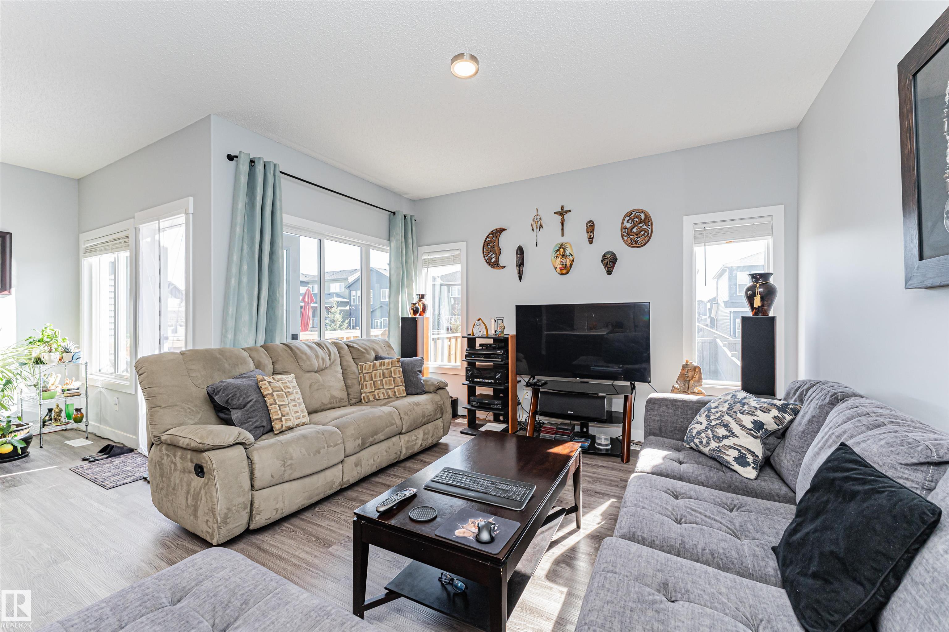 https://zimg.paragon.ice.com/ParagonImages/Property/PM/RAE/225397897/16/0/0/66dd3c1768e9903d1979340f462a2249/1/0ae6f055d86f16deb29ea35e389b5272/225397897-f5fc7e8e-5456-4faf-9350-1b3babfac81b.JPG
