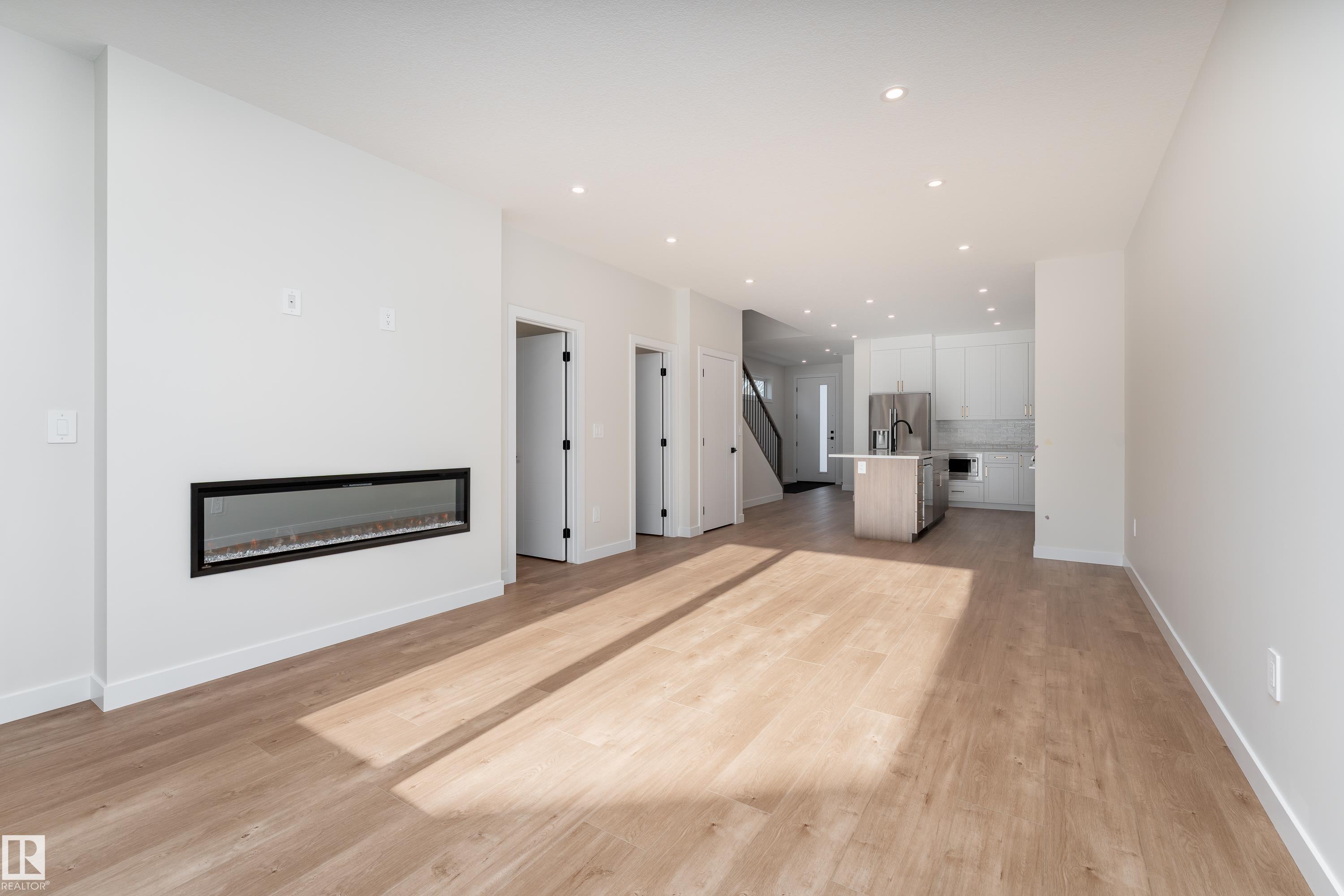 https://zimg.paragon.ice.com/ParagonImages/Property/PM/RAE/225397902/16/0/0/0b8fc611085d612d49819aa3f46595eb/1/6996a6f2c3a0d54fc0800c8443f9feff/225397902-84800f1d-ce4f-43f4-a035-adcf59f75c2a.JPG