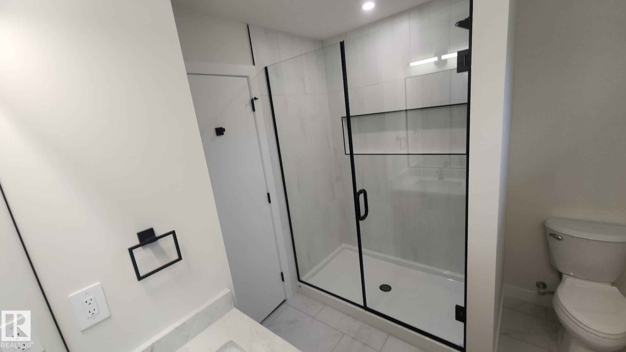 https://zimg.paragon.ice.com/ParagonImages/Property/PM/RAE/225397902/29/0/0/aba33feeffe2b2ea63c792d17863e4ad/1/6996a6f2c3a0d54fc0800c8443f9feff/225397902-a1bc96e1-1756-44e0-9cea-19bd260030bf.JPG