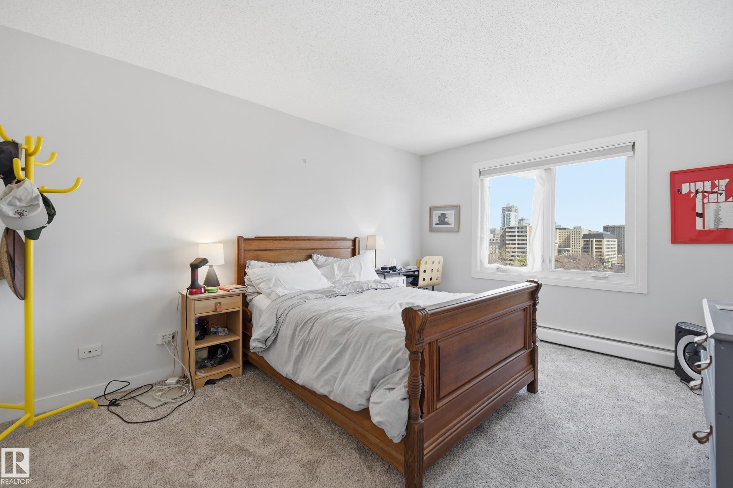 https://zimg.paragon.ice.com/ParagonImages/Property/PM/RAE/225397903/17/0/0/ee7d7fa23286ac451a90562a29feacee/1/912e9e15fee64093640accc3e61802b1/225397903-6f3ed817-174c-4298-af6c-c54d226e62e7.JPG