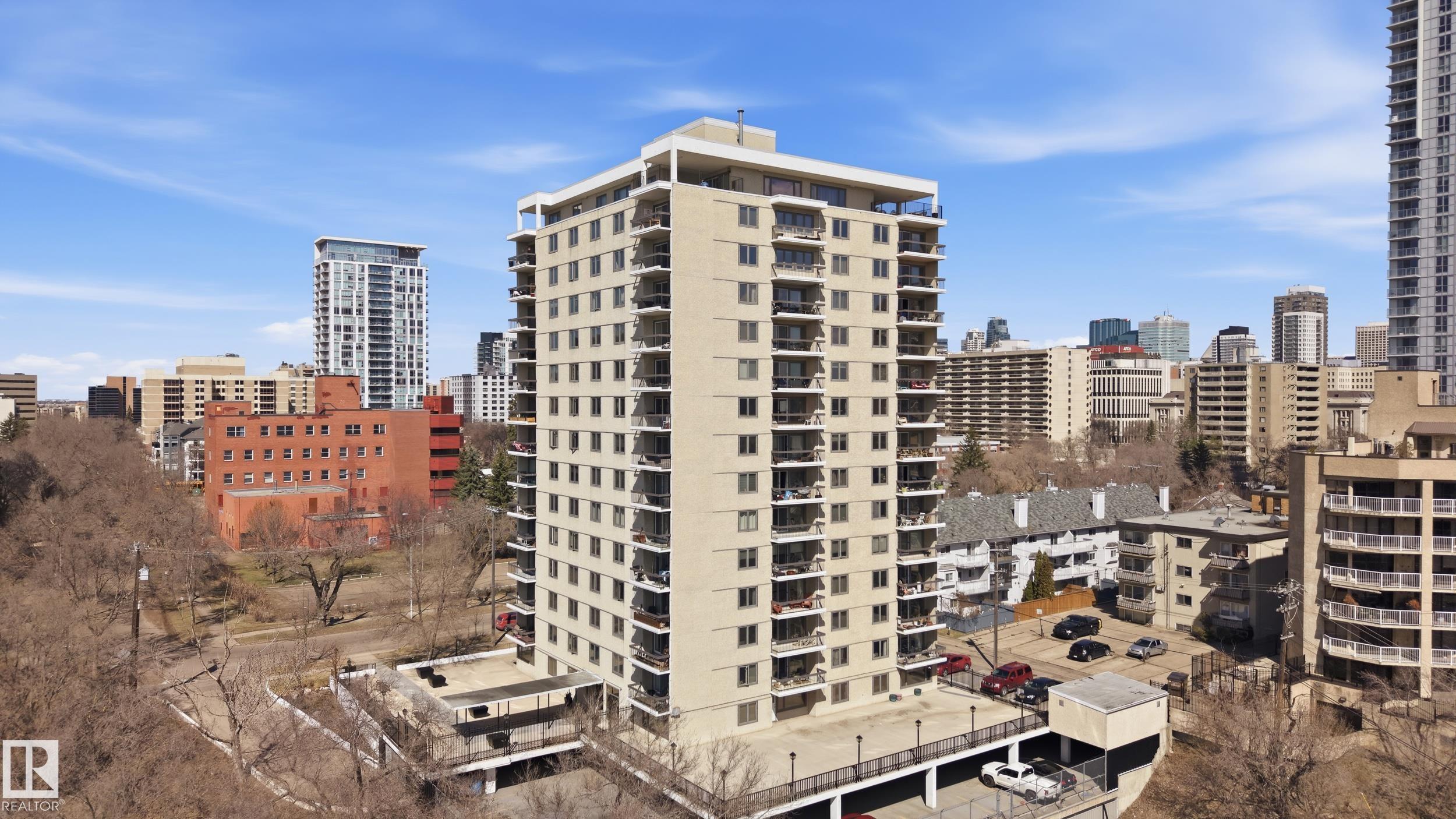 https://zimg.paragon.ice.com/ParagonImages/Property/PM/RAE/225397903/38/0/0/266ecdbc6a11edb3df385b04df3a7f9b/1/912e9e15fee64093640accc3e61802b1/225397903-259149aa-0ef2-43b1-8a5a-a4f44375c390.JPG