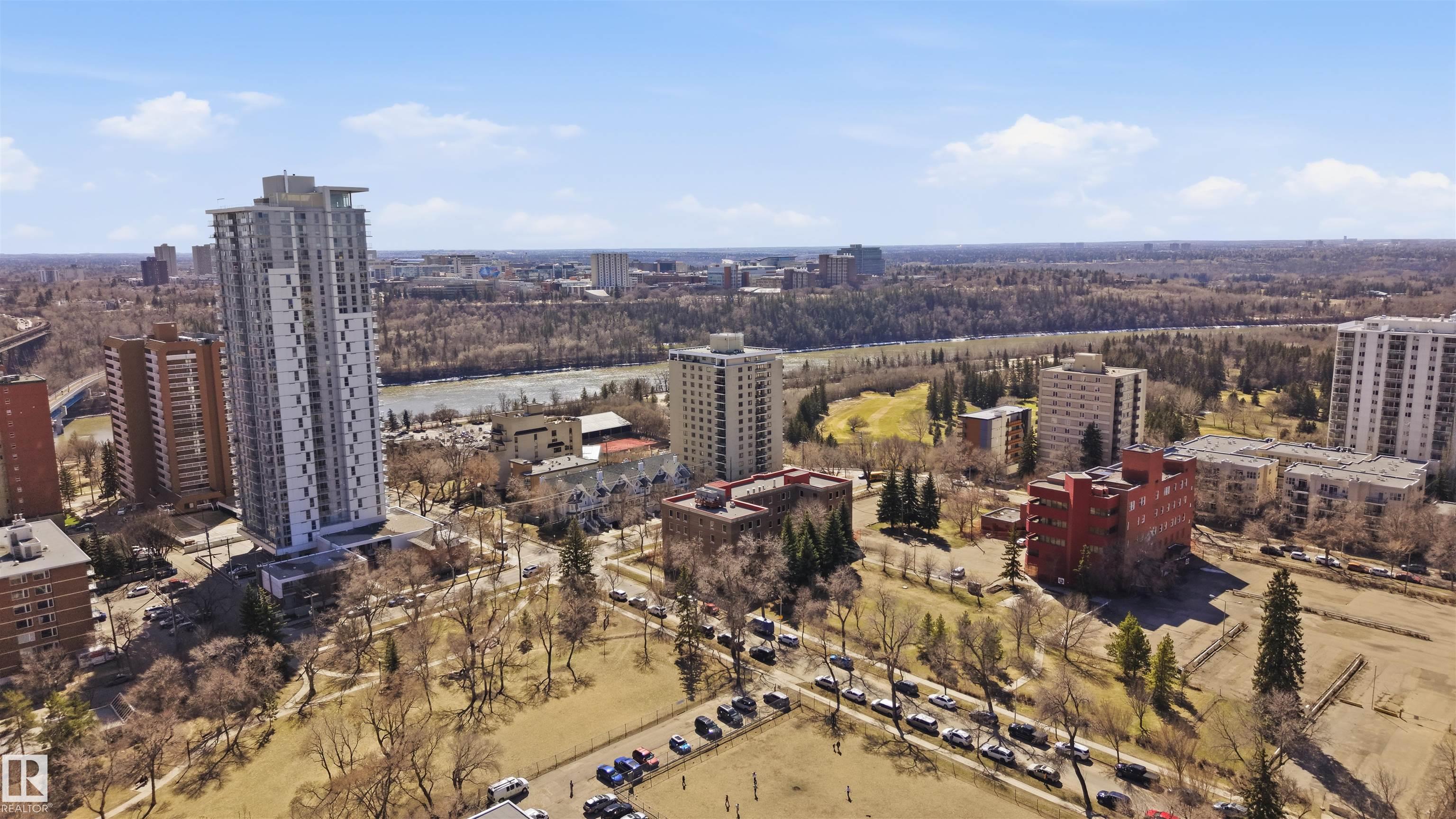 https://zimg.paragon.ice.com/ParagonImages/Property/PM/RAE/225397903/41/0/0/8c64ab156a9ba01c826669aabd90acc8/1/912e9e15fee64093640accc3e61802b1/225397903-f31a2070-9109-442c-9ce5-d6c3d927875b.JPG