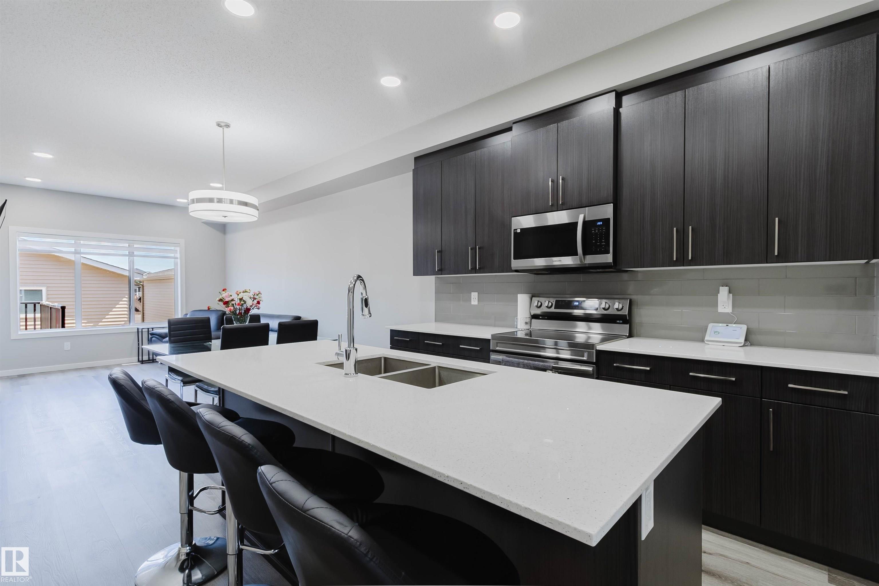 Picture for 343 EDGEMONT DR NW