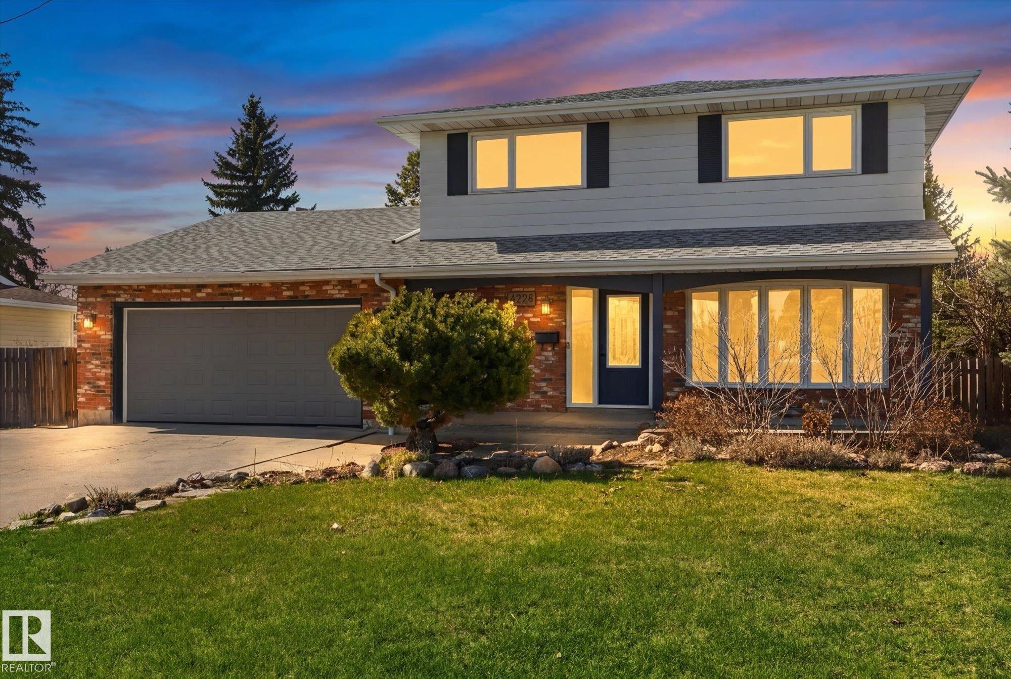 4224 110 Street NW, Rideau Park, Edmonton photo number 2