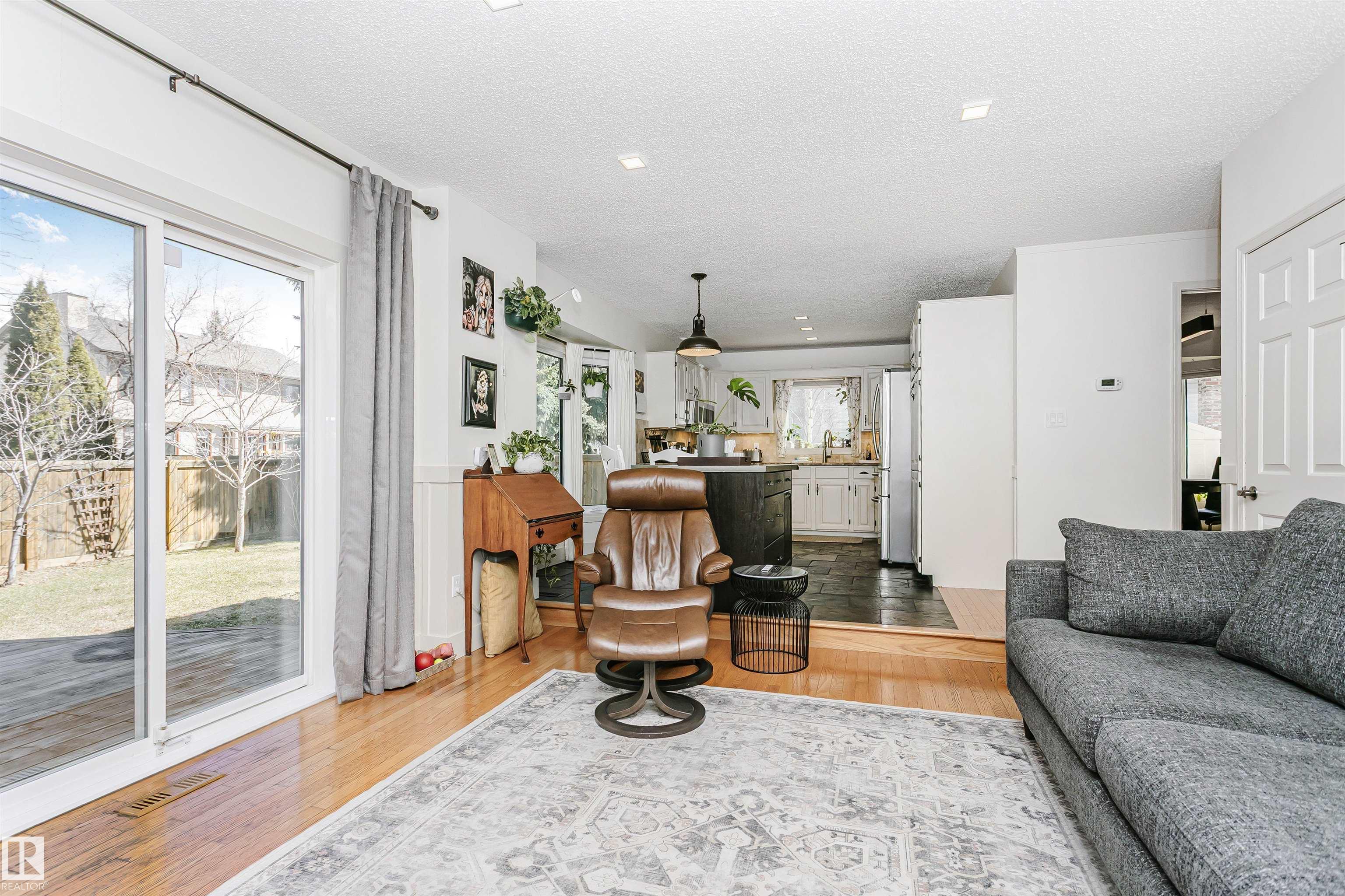 Photo 12 at 17820 57 Avenue NW, Dechene, Edmonton