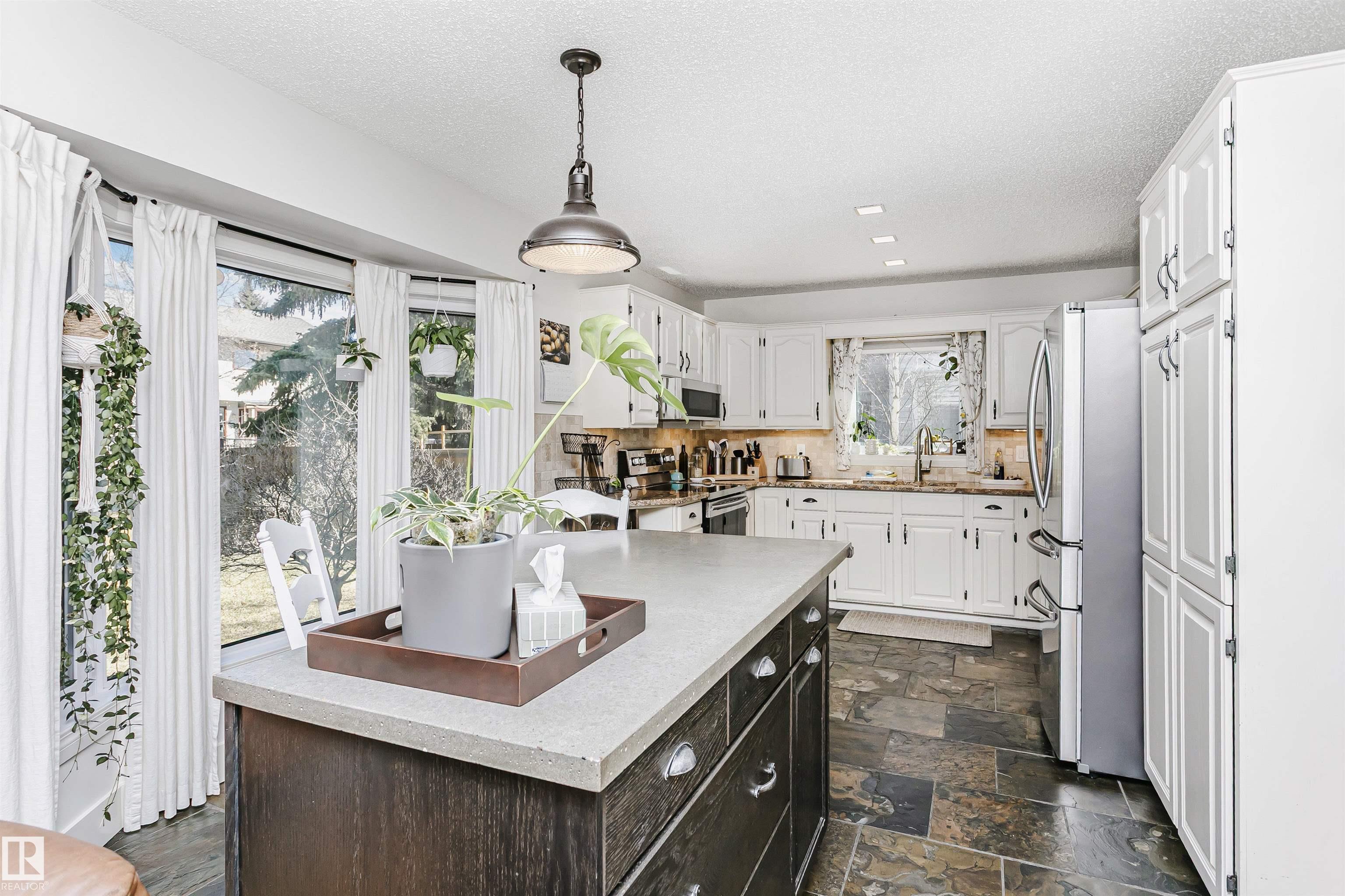 Photo 13 at 17820 57 Avenue NW, Dechene, Edmonton