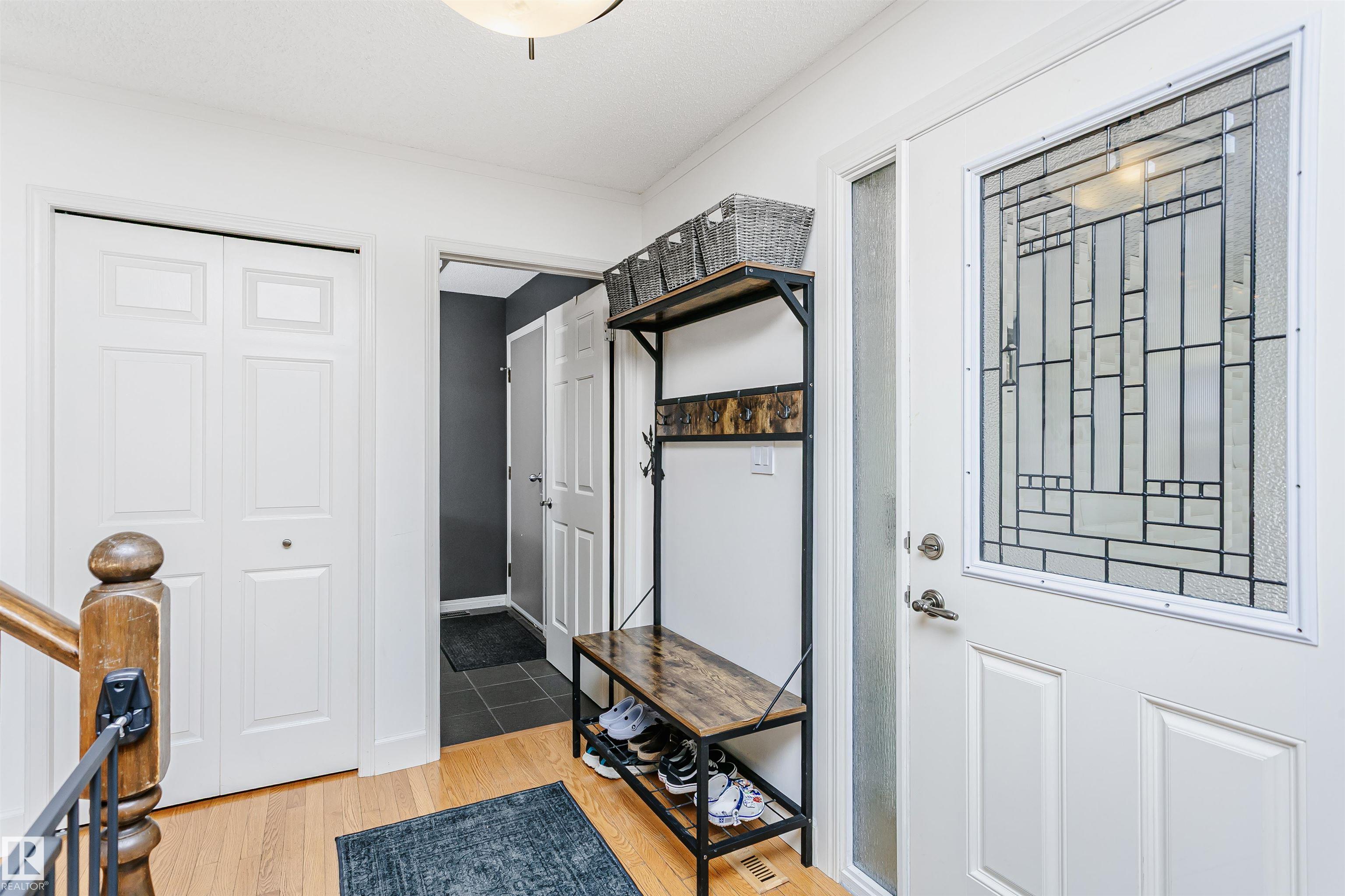 17820 57 Avenue NW, Dechene, Edmonton