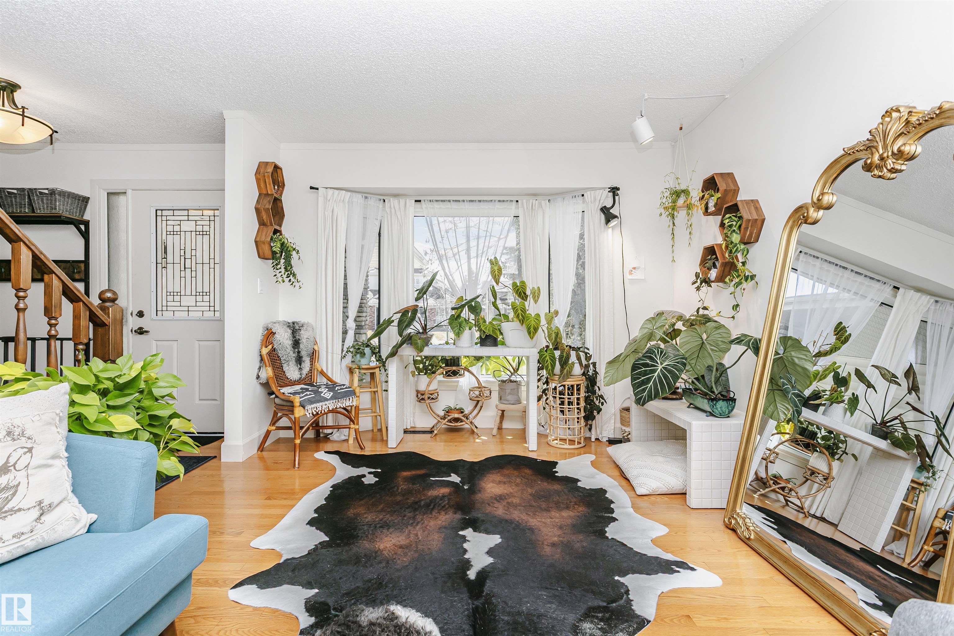 Photo 8 at 17820 57 Avenue NW, Dechene, Edmonton