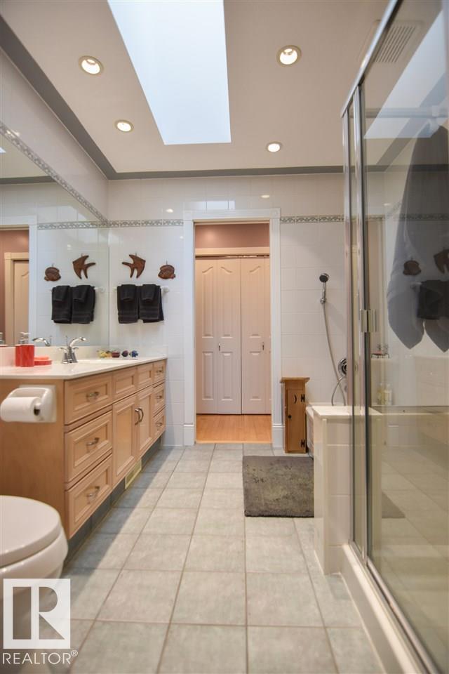 https://zimg.paragon.ice.com/ParagonImages/Property/PM/RAE/225397913/26/0/0/887ca8365cea31a996f7e2754a7cdd37/1/43c0ec6194e85300ffb3482336860e1b/225397913-439EDDFA-0898-43AD-AF77-259DE884CF51.JPG