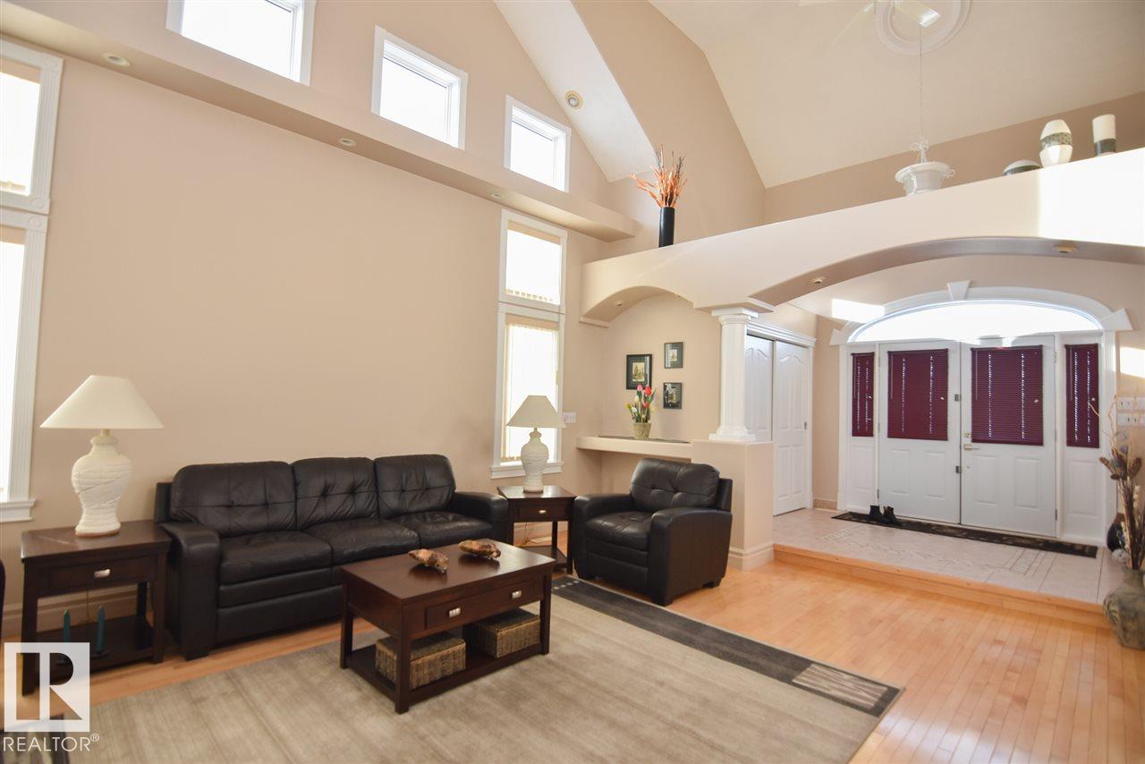 https://zimg.paragon.ice.com/ParagonImages/Property/PM/RAE/225397913/5/0/0/01993922b3e40aff6535a99d652ce262/1/43c0ec6194e85300ffb3482336860e1b/225397913-EE77A254-EB65-450C-81B7-8FAFAF405461.JPG