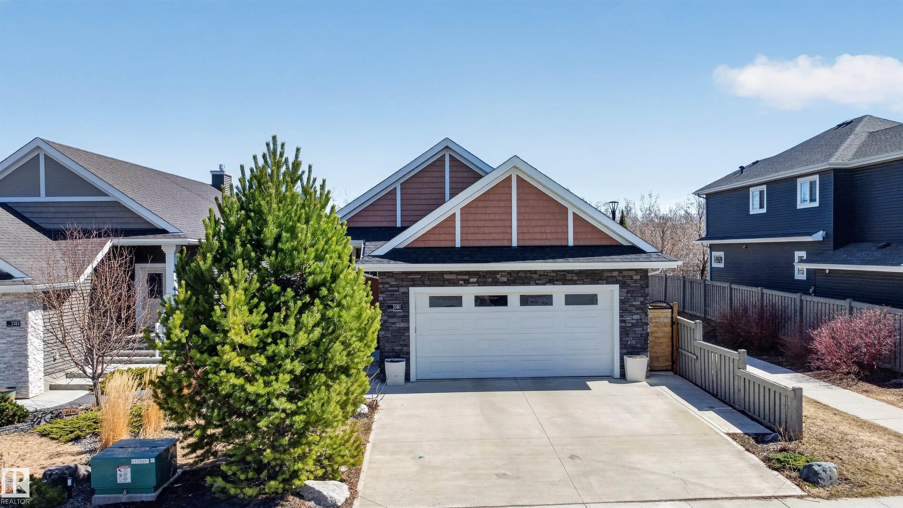 Picture for 3381 CHICKADEE DR NW